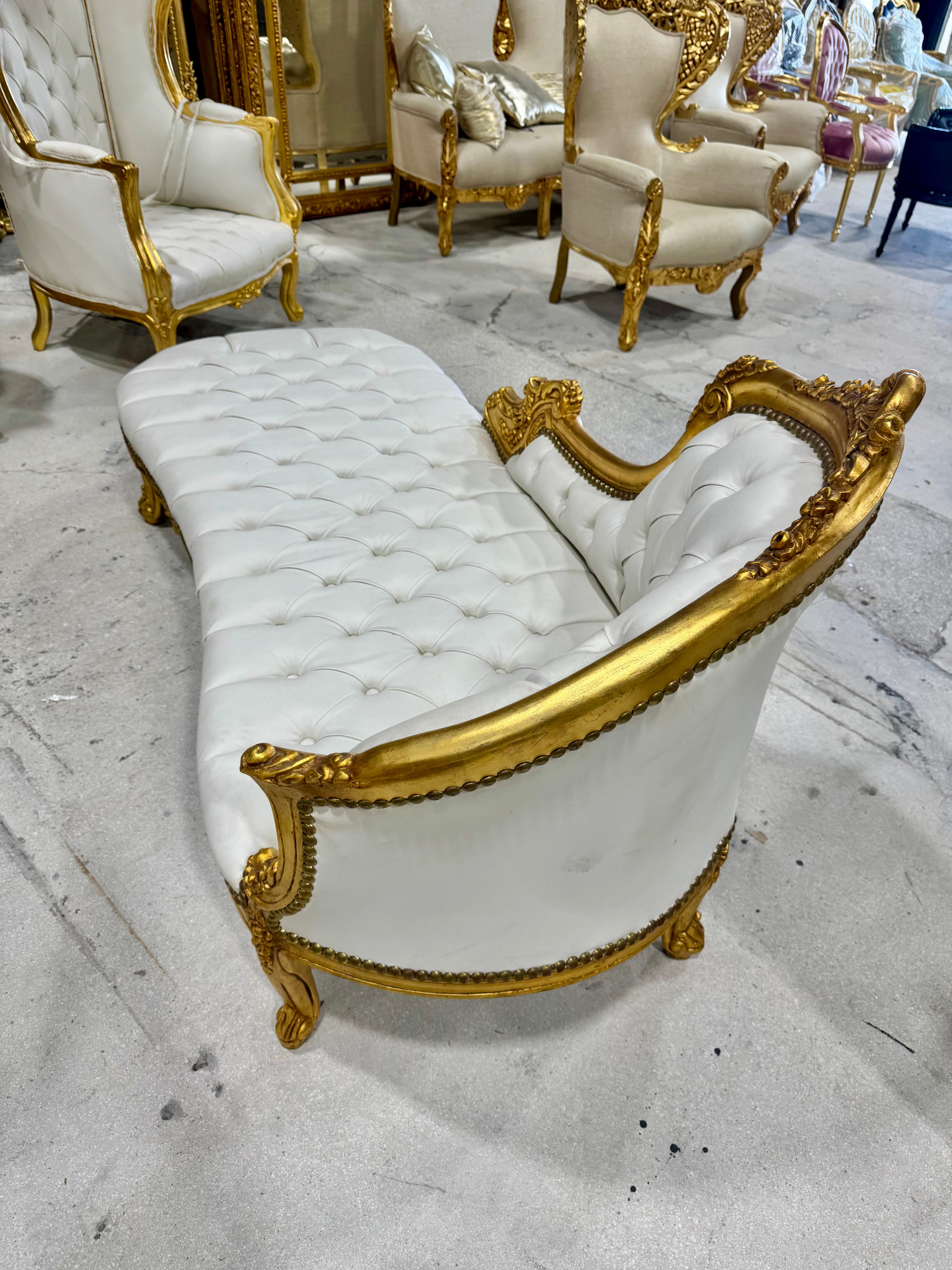 Chaise Longue White Leather Crystal Glass Buttons French Style