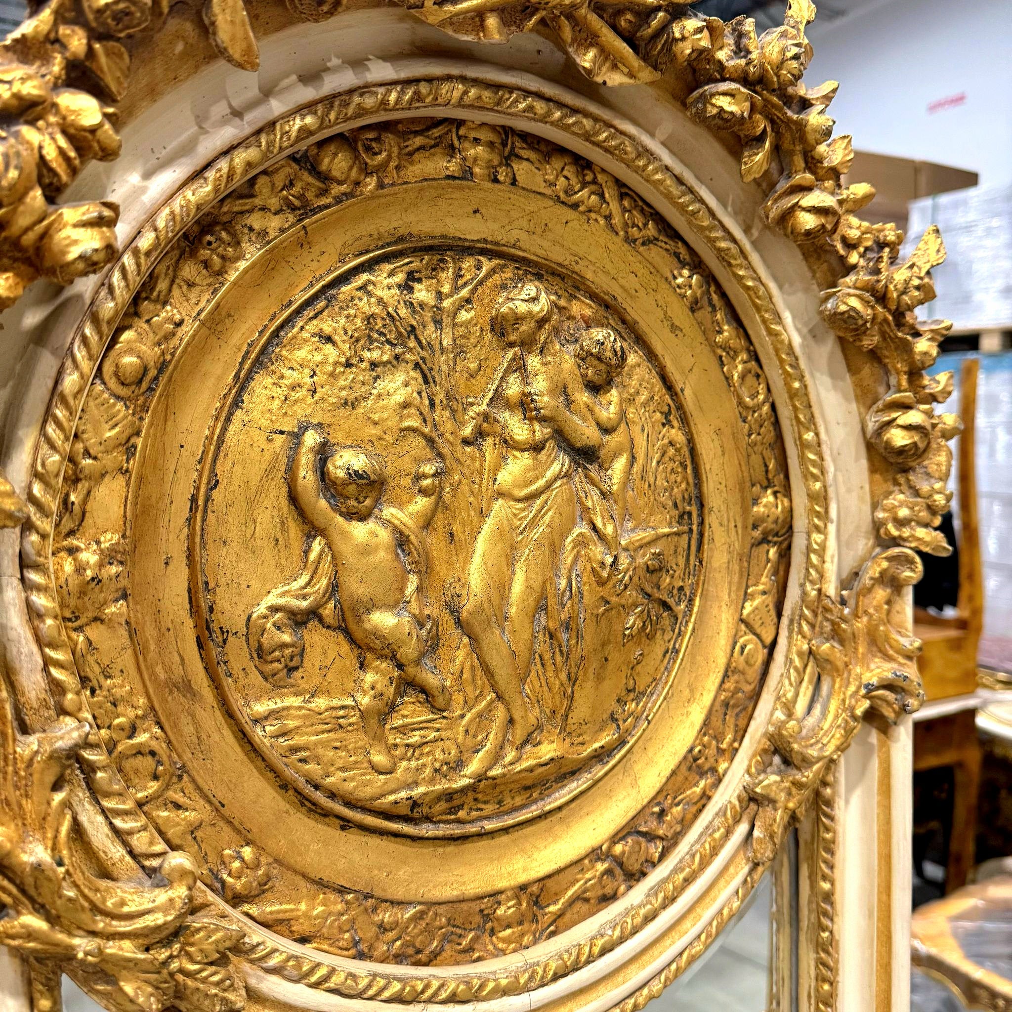 Baroque Style Gold Leaf Floor Mirror - Ornate Carved Off-White/Beige Frame