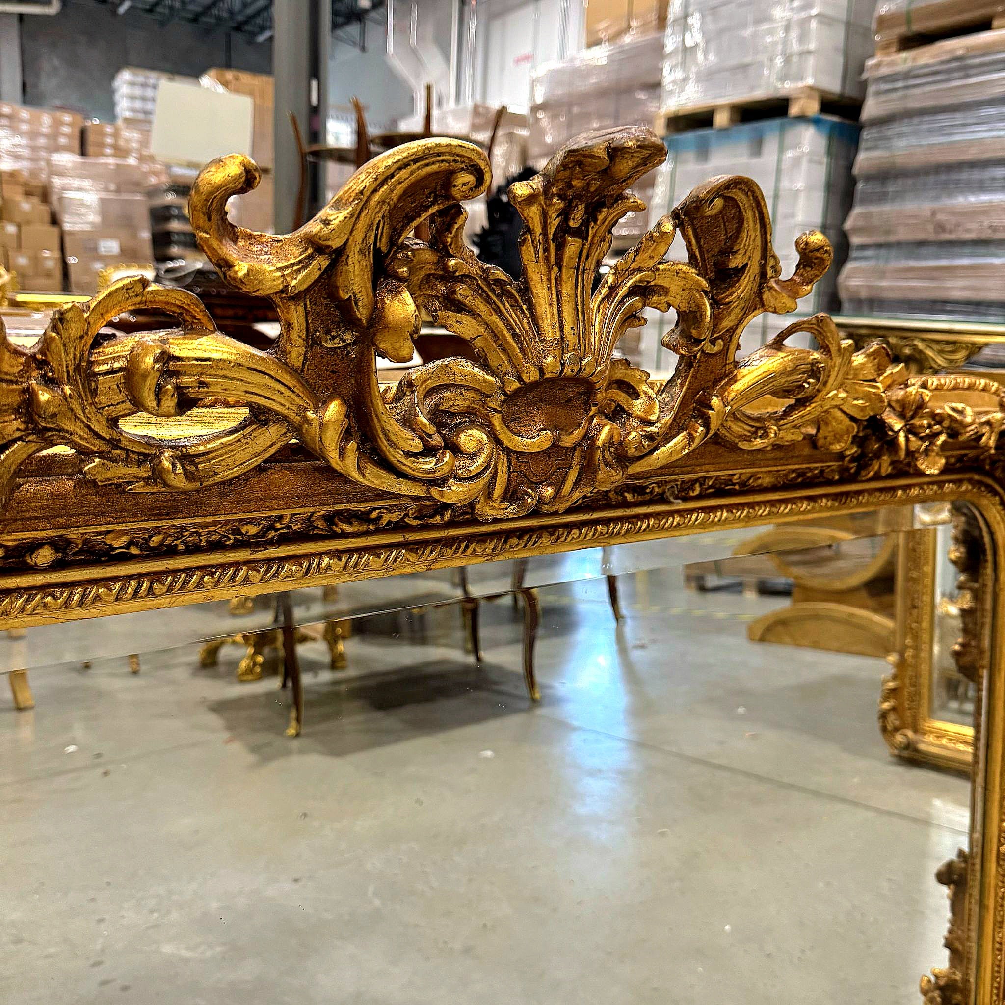 French Style Gold Wall Mirror Mirror Baroque Rococo Gold Leaf Details