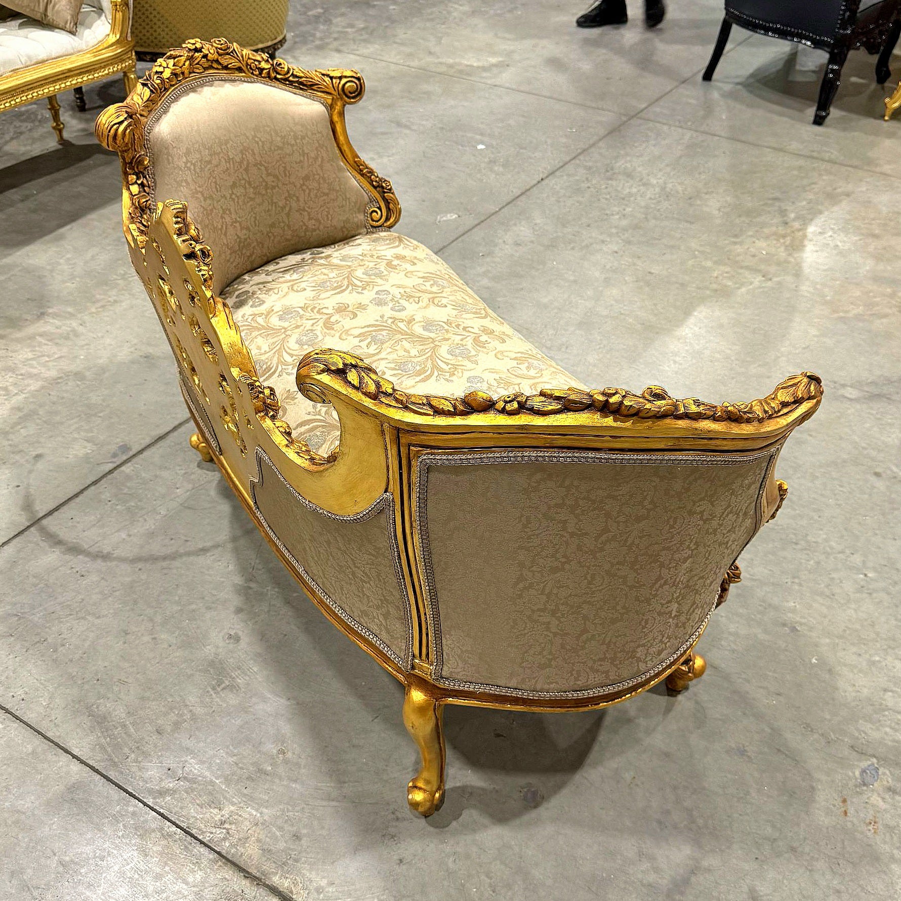 Elegant French Settee – Light Brown Upholstery & Gold Leaf Accents