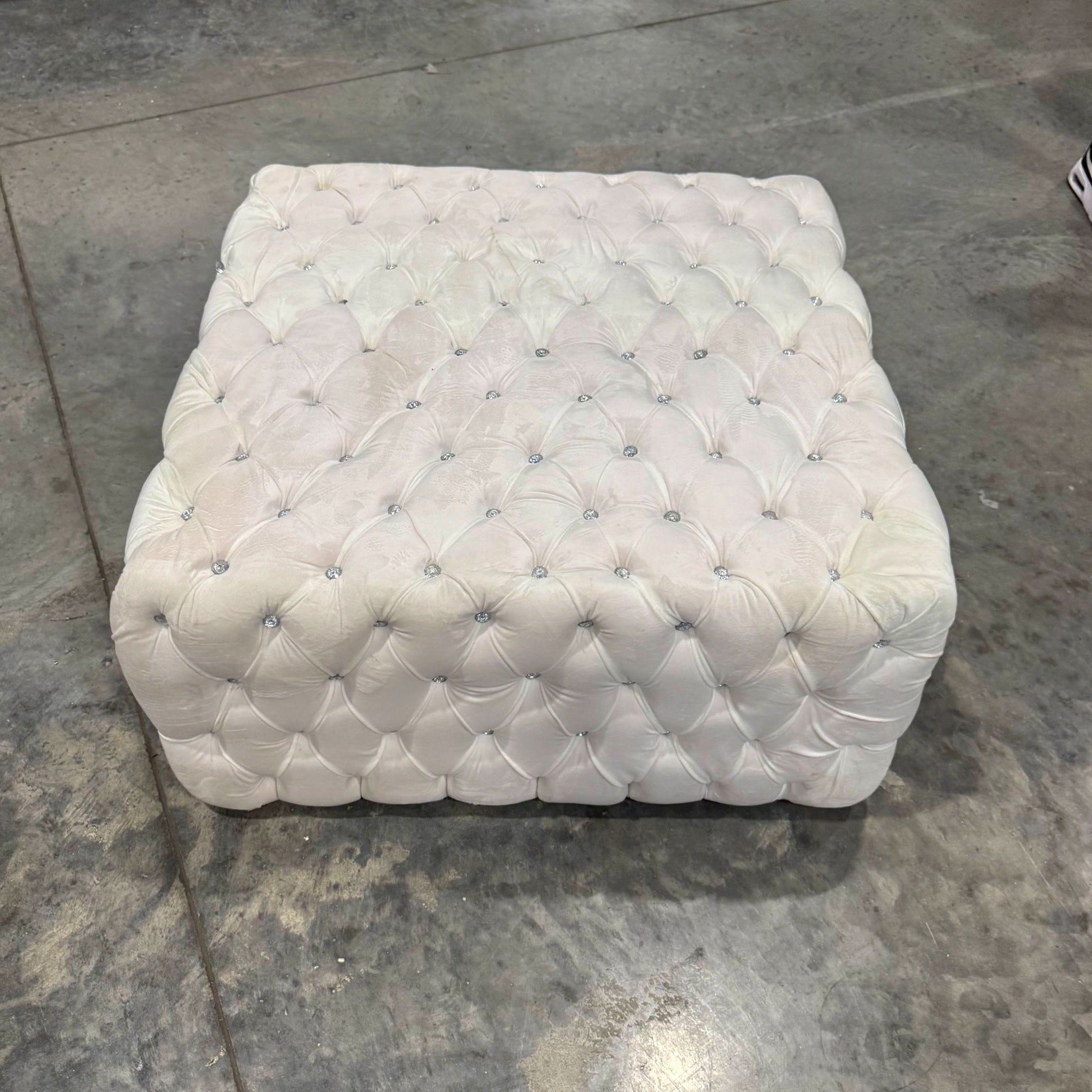 Chesterfield Footstool White Velvet Tufted fabric Crystal Buttons