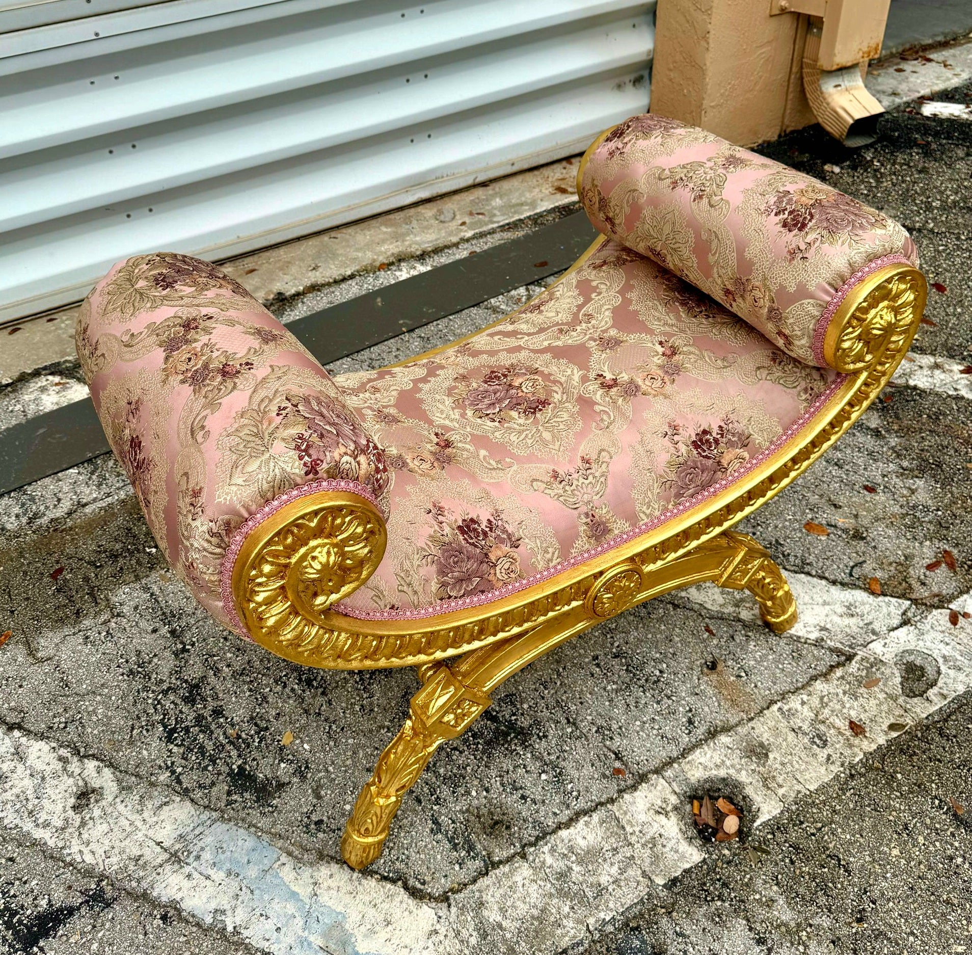 Pink Bench French Style With Gold Leaf Details Rococo Baroque Furniture