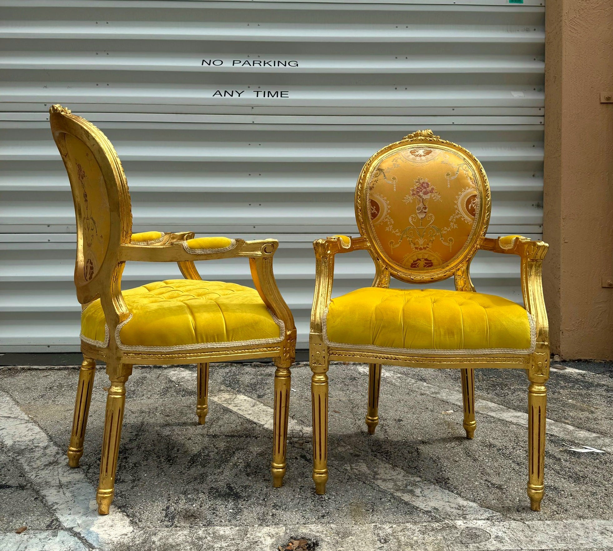French Style Yellow Velvet Chair with Gold Details Rococo Baroque