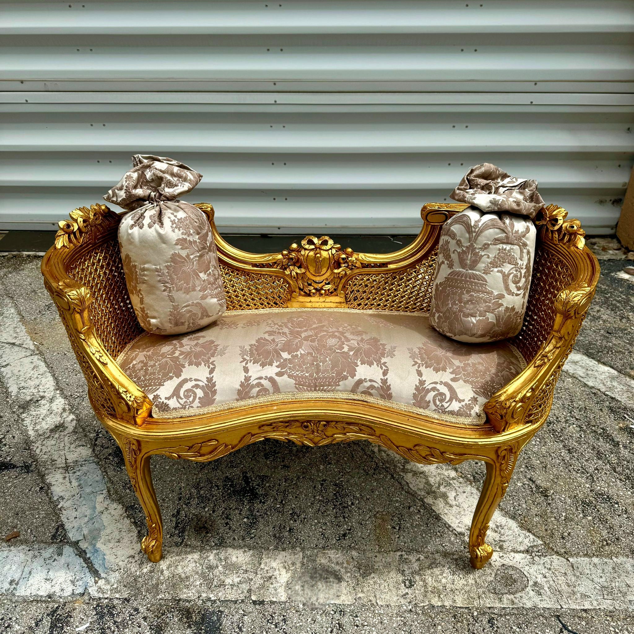 Bench Light Brown Damask French Style Gold Details Rococo Baroque Furniture