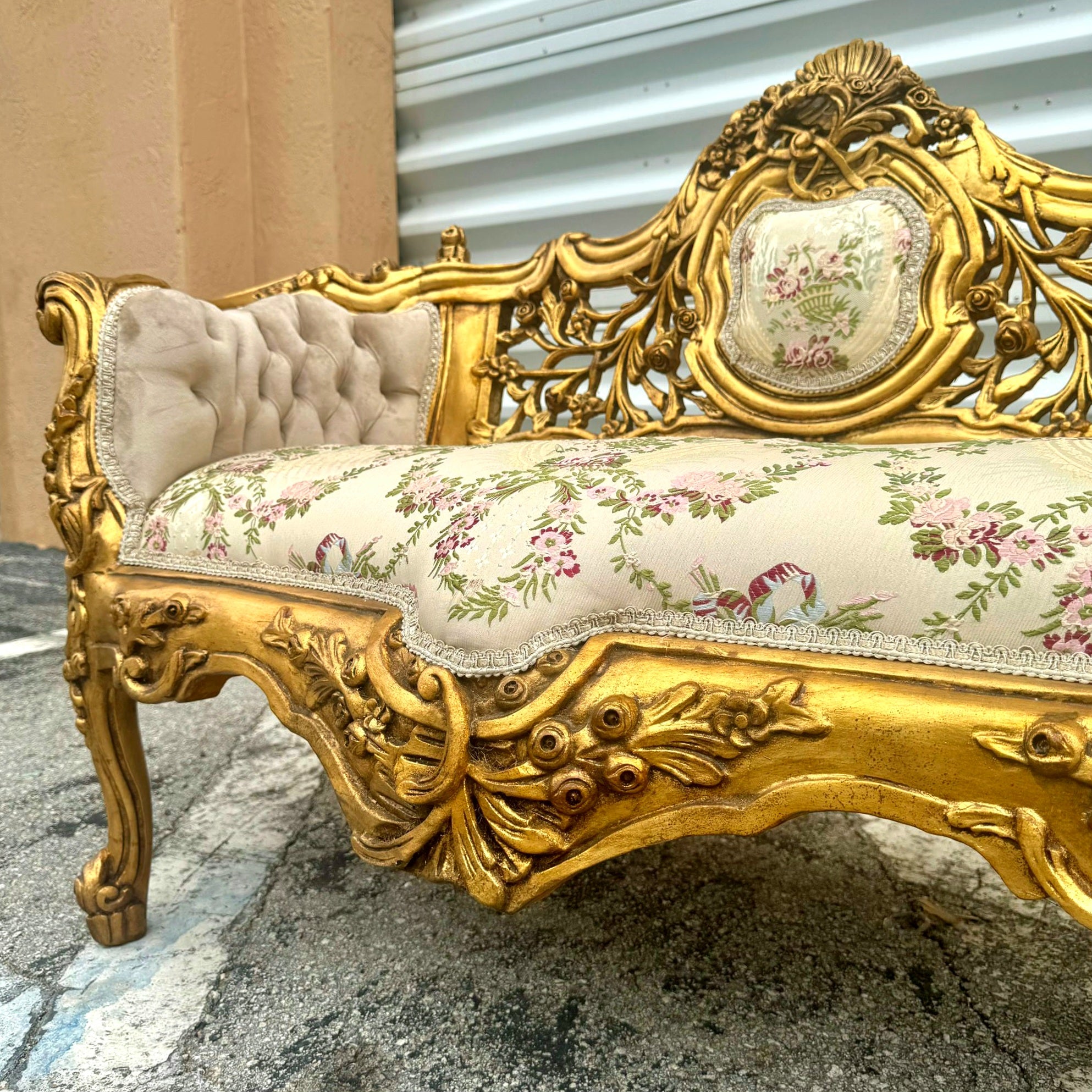 French Style Settee/Sofa Gold Leaf Details Damask Fabric