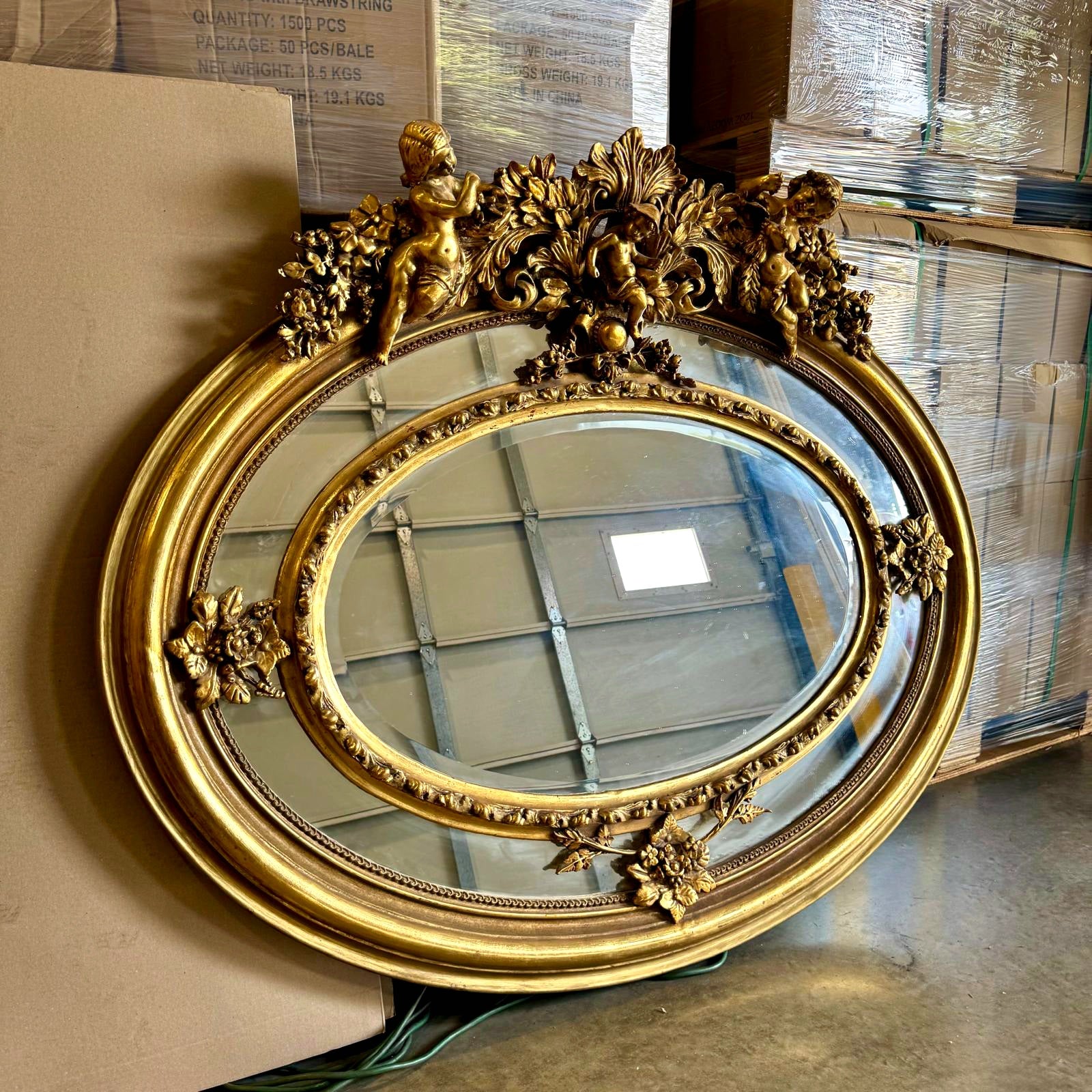 Golden Oval Mirror Vintage Wall Mirror French-Italian Style in Gold Leaf