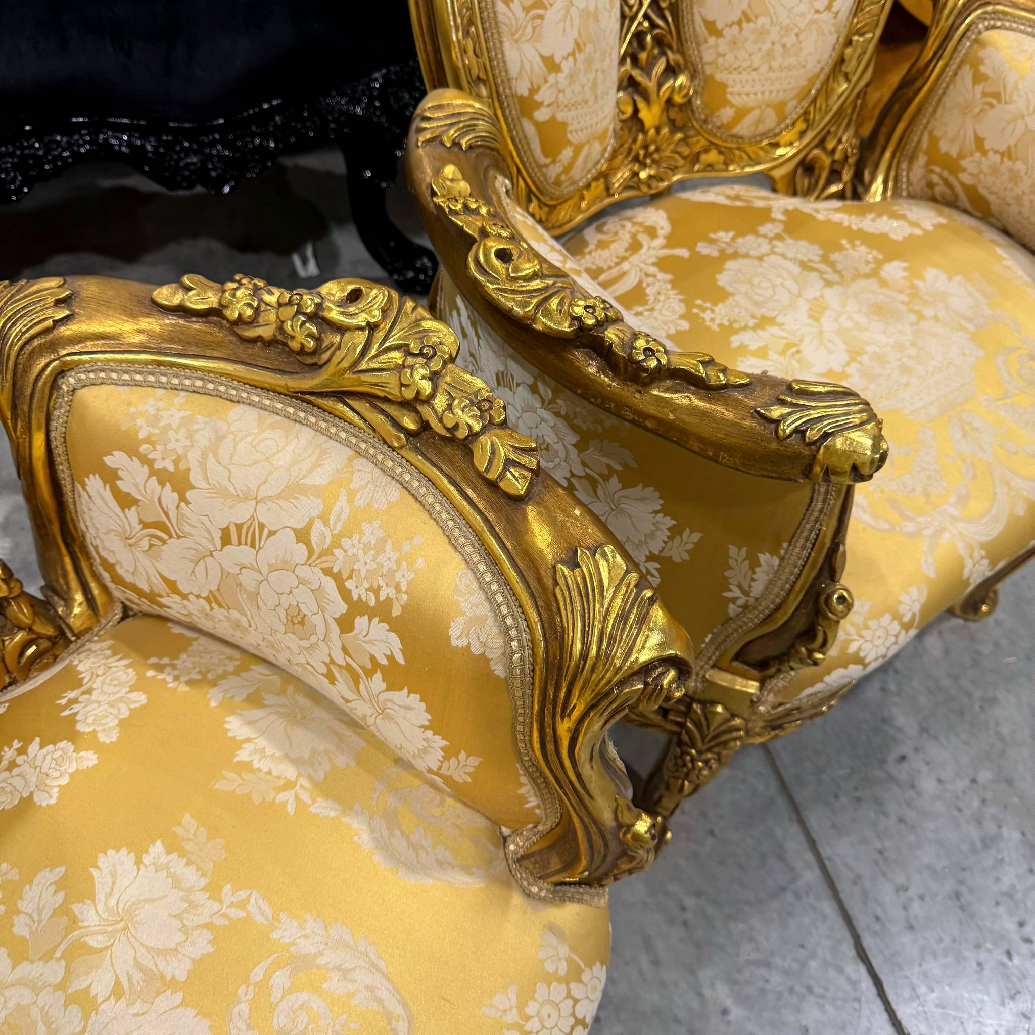 Antique Style French Rococo Armchair – Gold Leaf Baroque Accent Chair