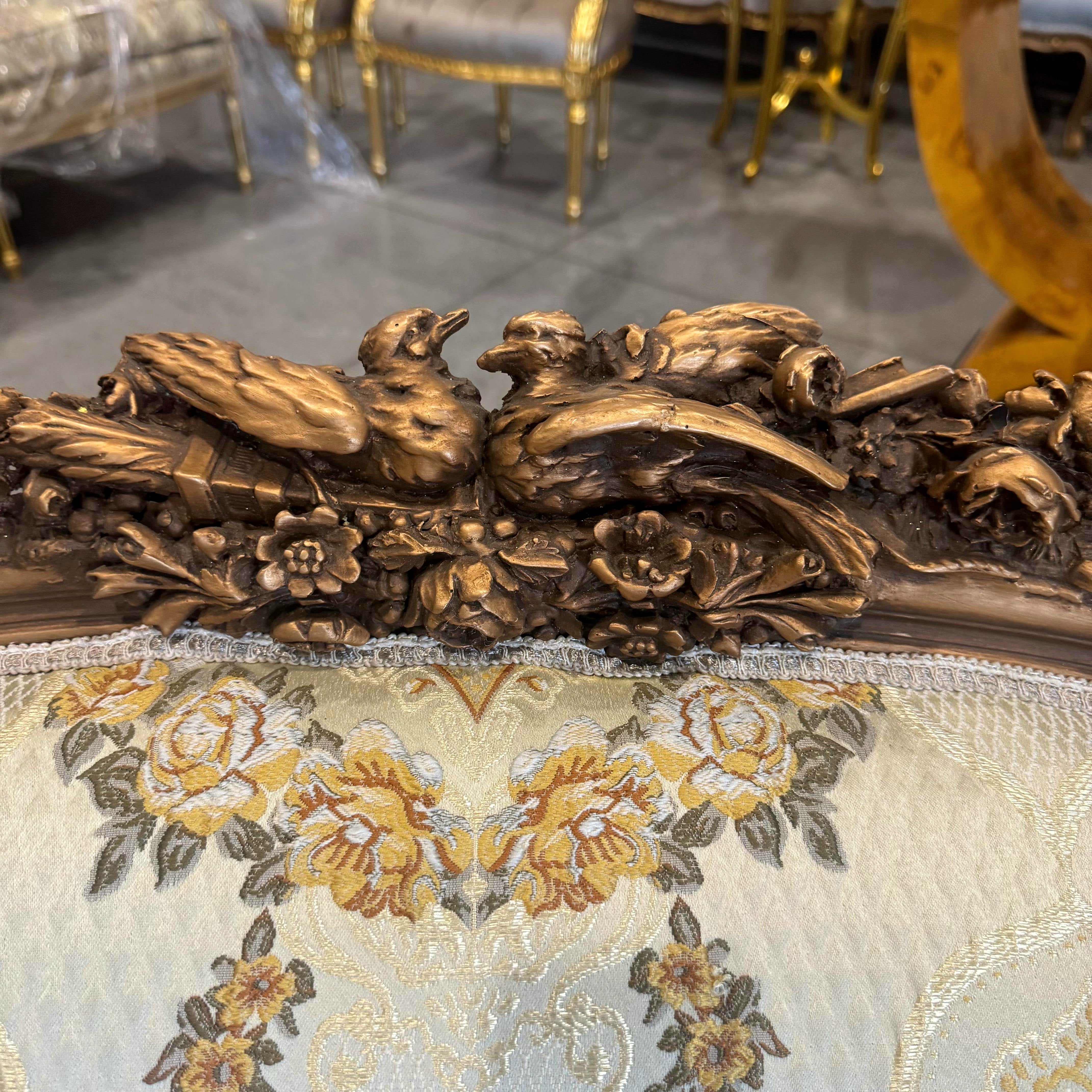 French Sofa Beige White Upholstery & Ornate Carvings Baroque Style