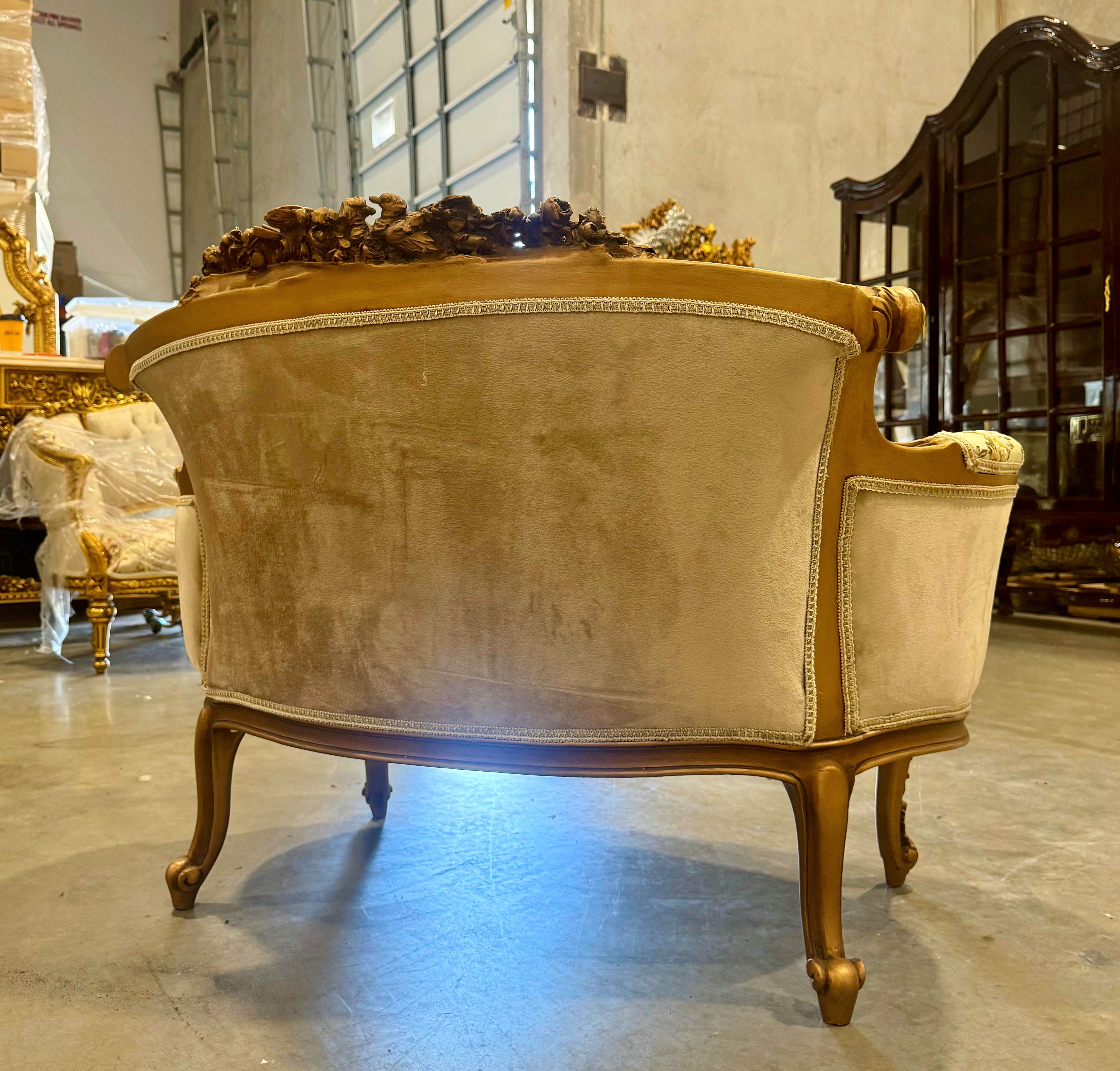 French Sofa Beige White Upholstery & Ornate Carvings Baroque Style