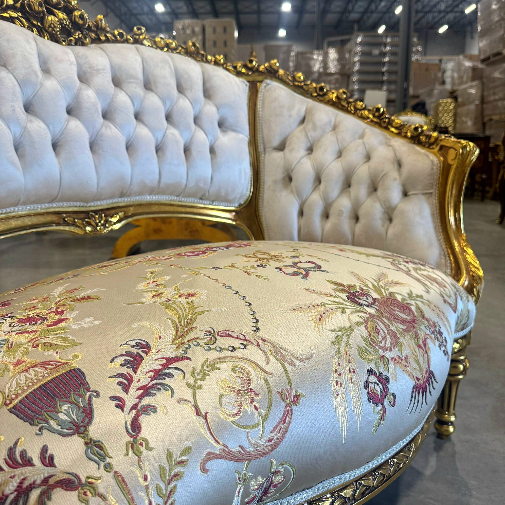 French Style Beige White Damask Fabric Sofa/Settee Interior Design