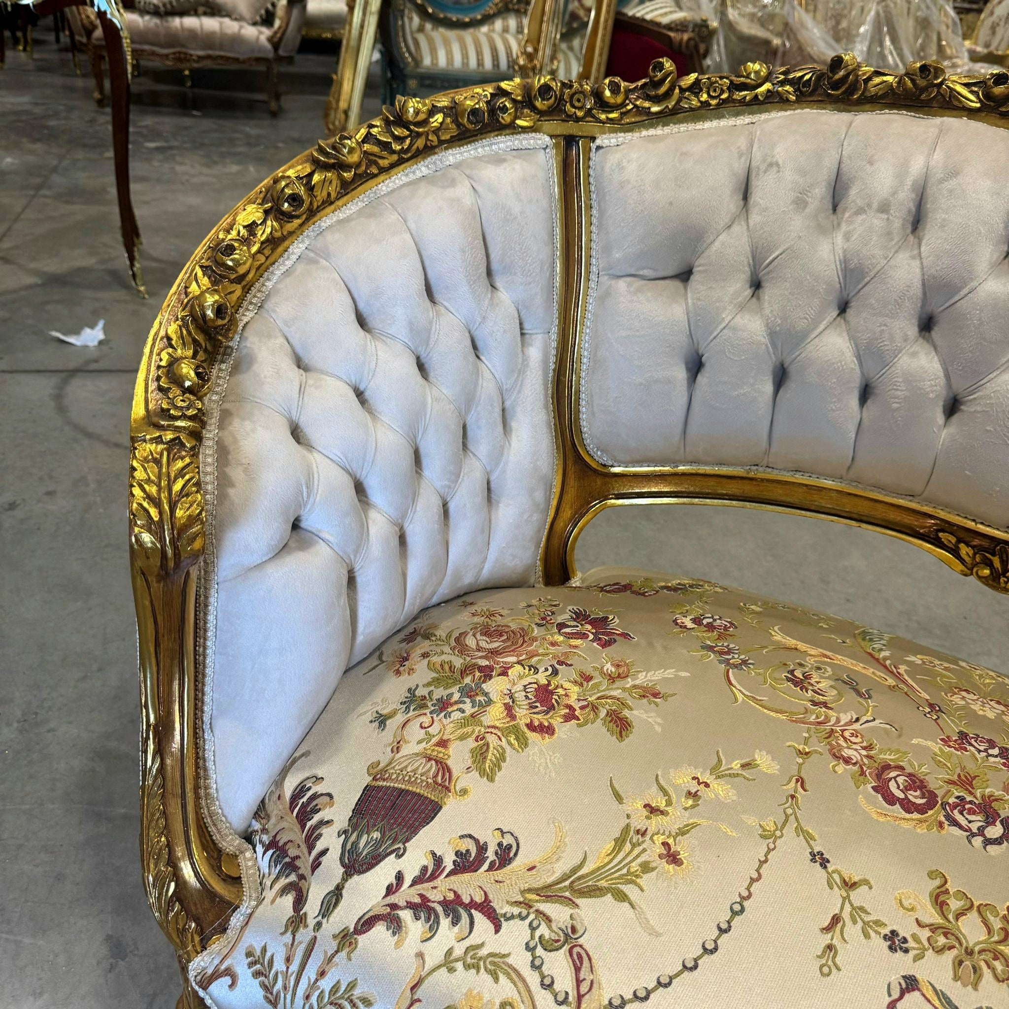French Style Beige White Damask Fabric Sofa/Settee Interior Design