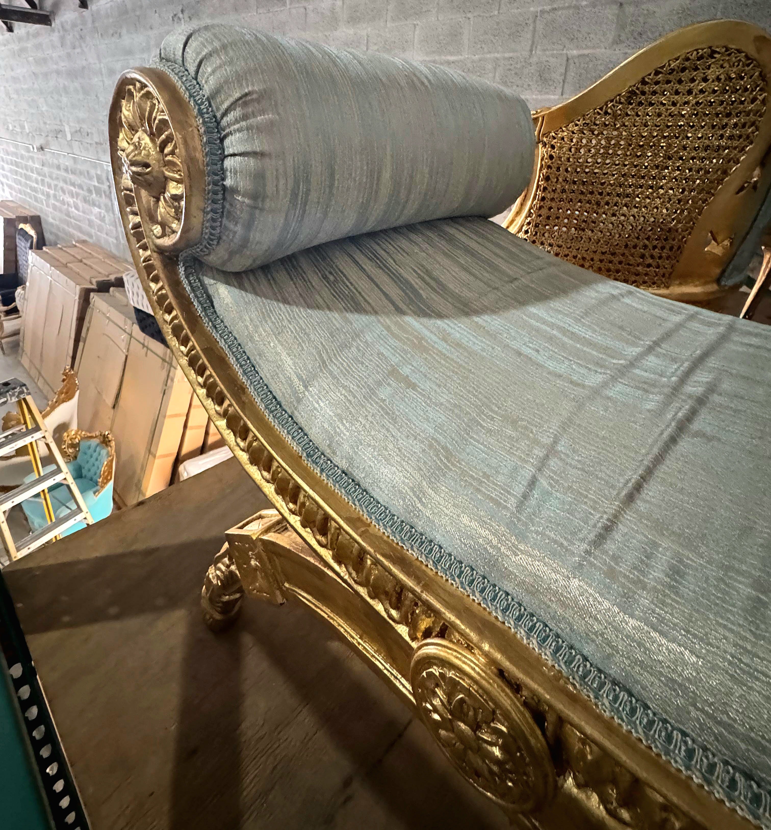 French Rococo Gold Leaf Bench – Tufted Damask Upholstery