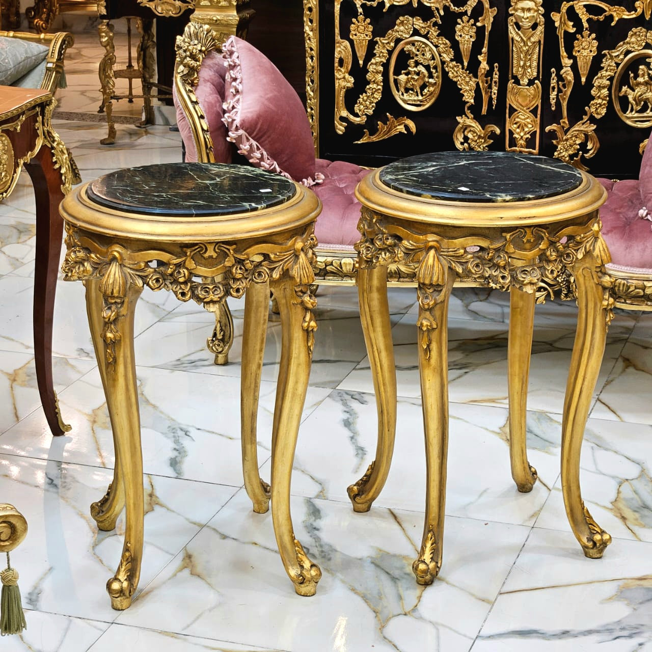 Italian Style Side Table – Black Marble Top with Gold Accents, Elegant Design
