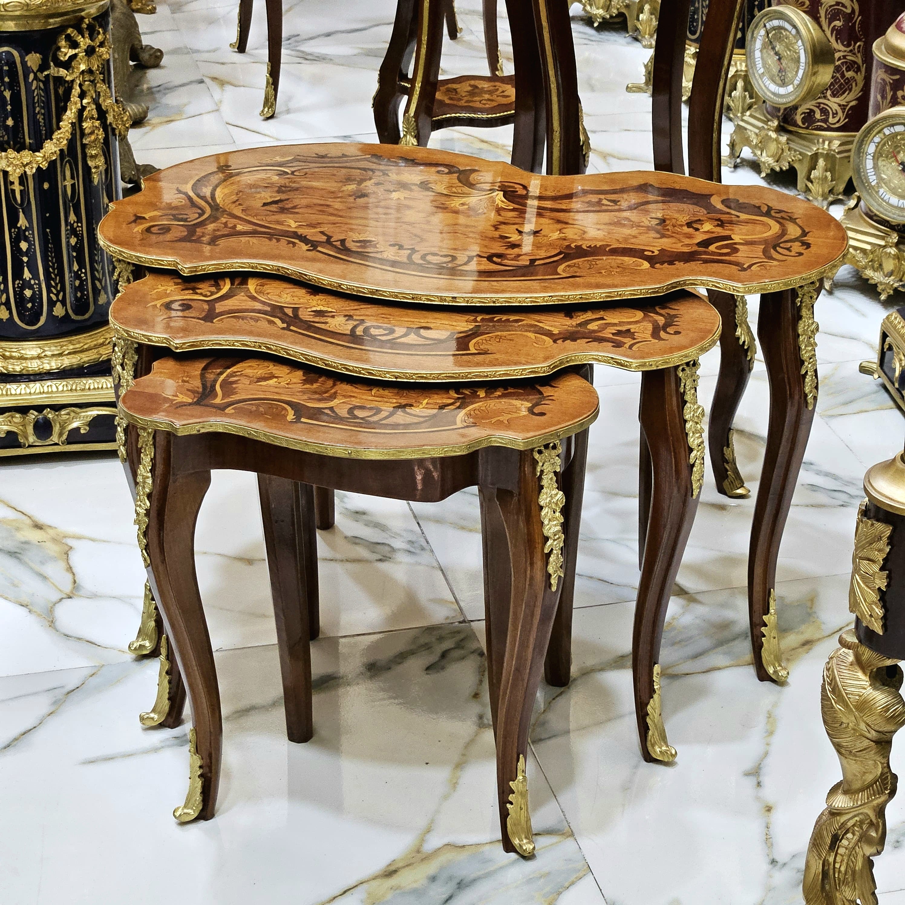 French Louis XV Style Wood Nesting Tables – Gold Accents with Floral Parquetry, Elegant Design (Set of 3)