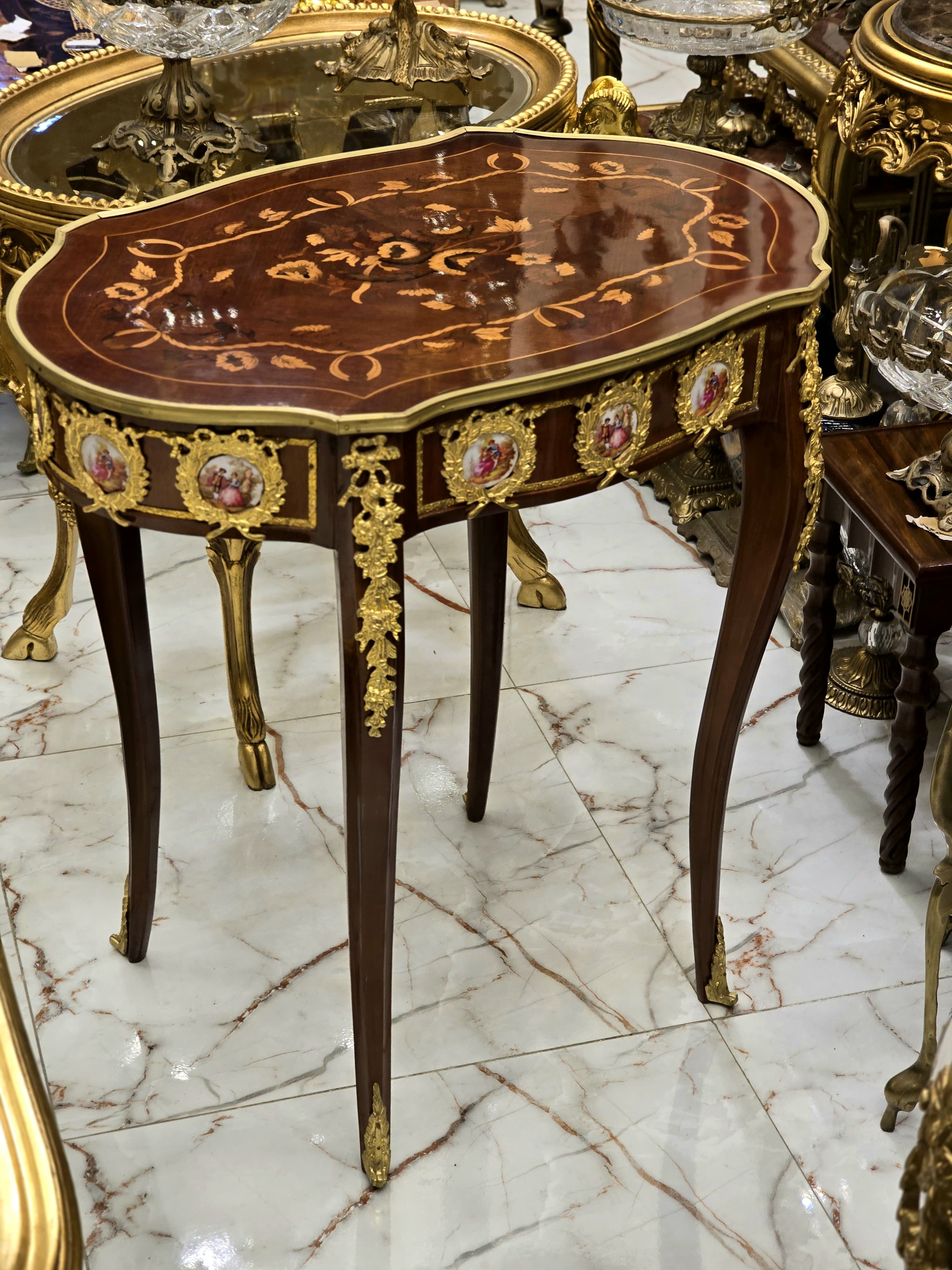 Rococo Style Coffee Table – Wood with Gold Leaf Details
