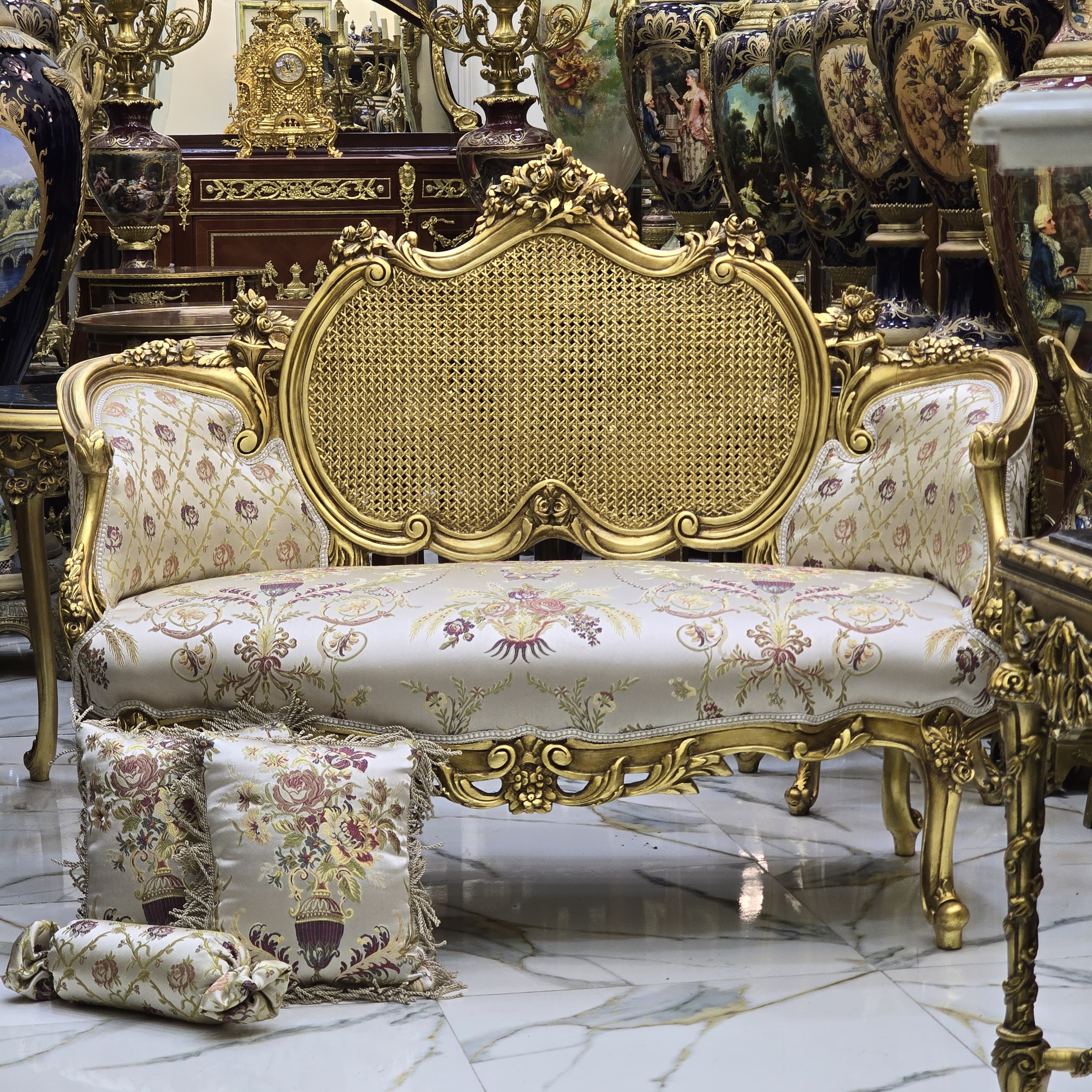 French Style Gold Leaf Settee Sofa – Beige & White Upholstery with Fully Gold Leaf Backrest
