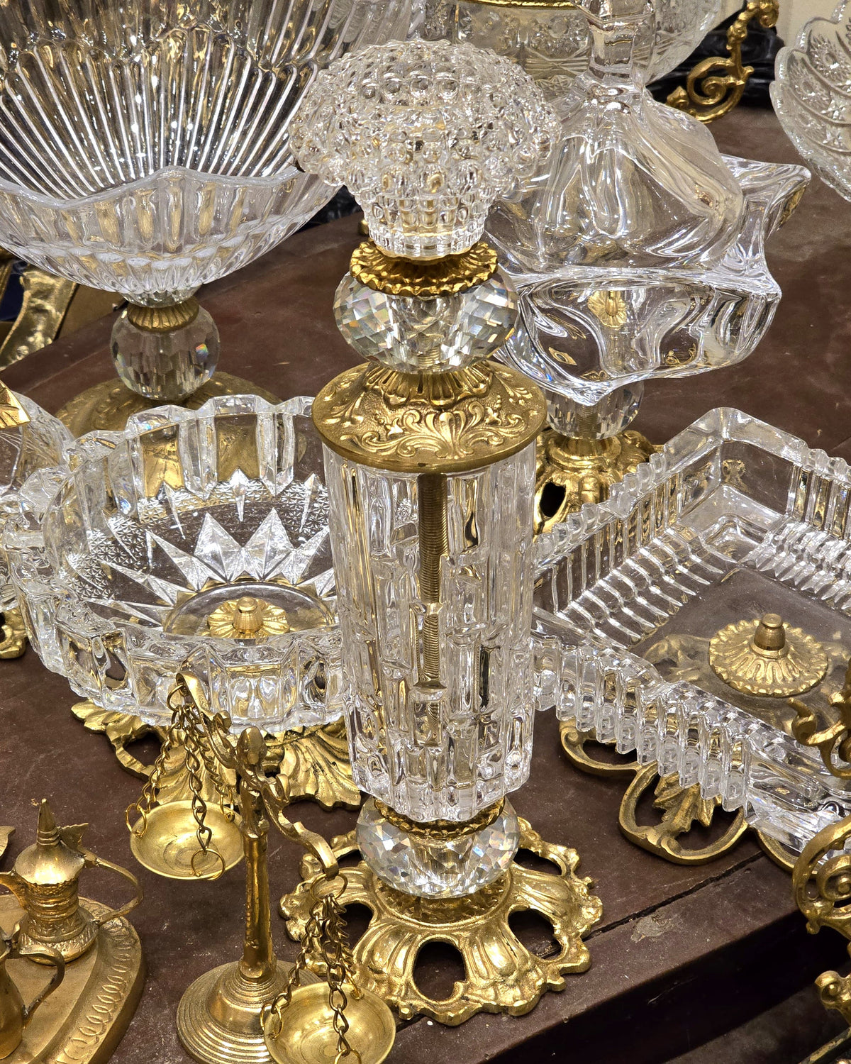 Crystal & Gilded Splendor – French-Inspired Brass Candle Holder with Refined Decorative Details