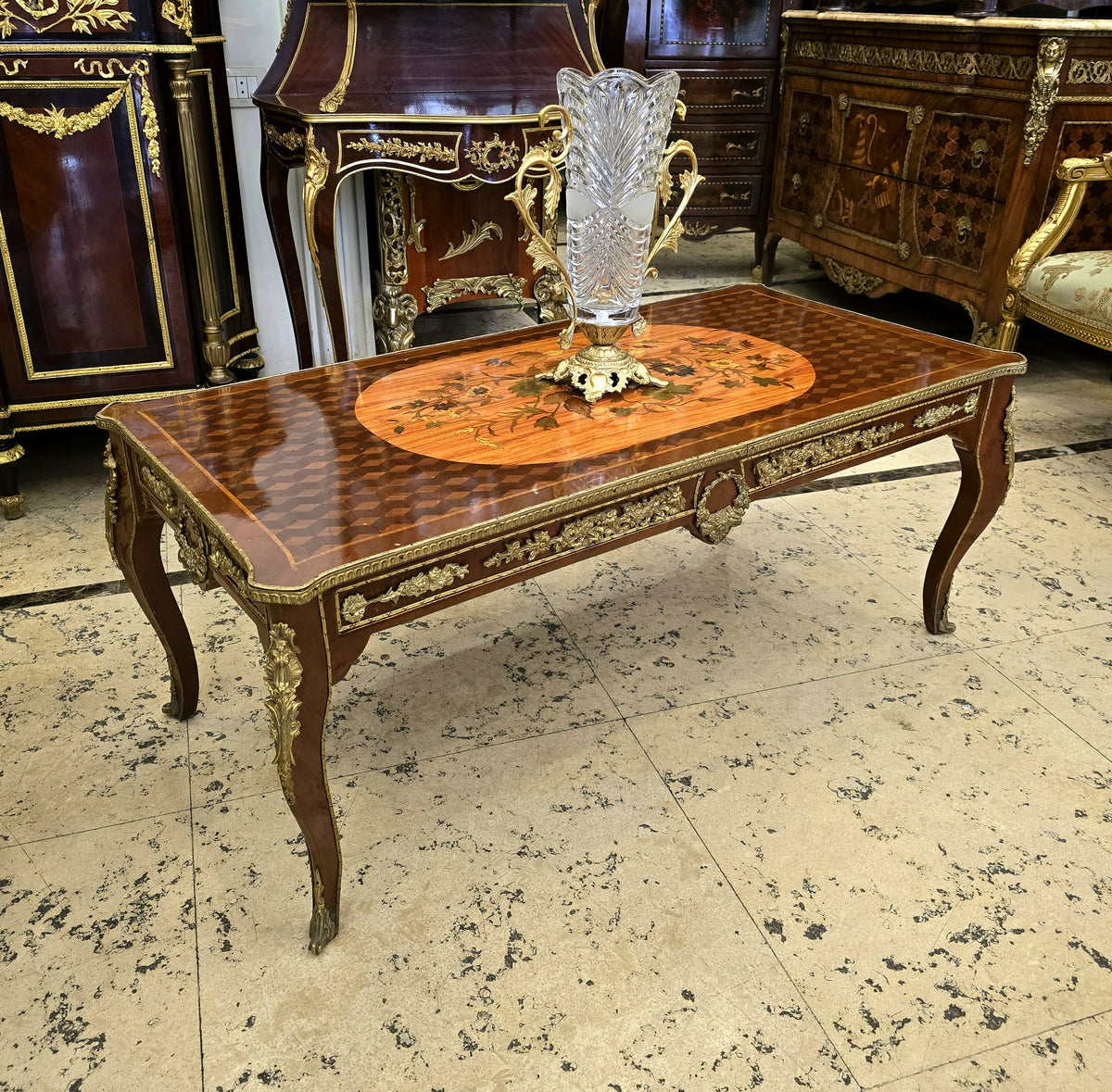 French-Inspired Louis XV Coffee Table – Rich Wood Finish with Intricate Gilded Details