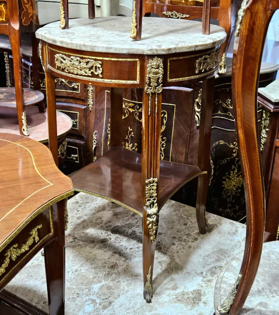 French Louis XV-Inspired Side Table – Marble Top, Floral Porcelain Medallion & Gilt Bronze Accents