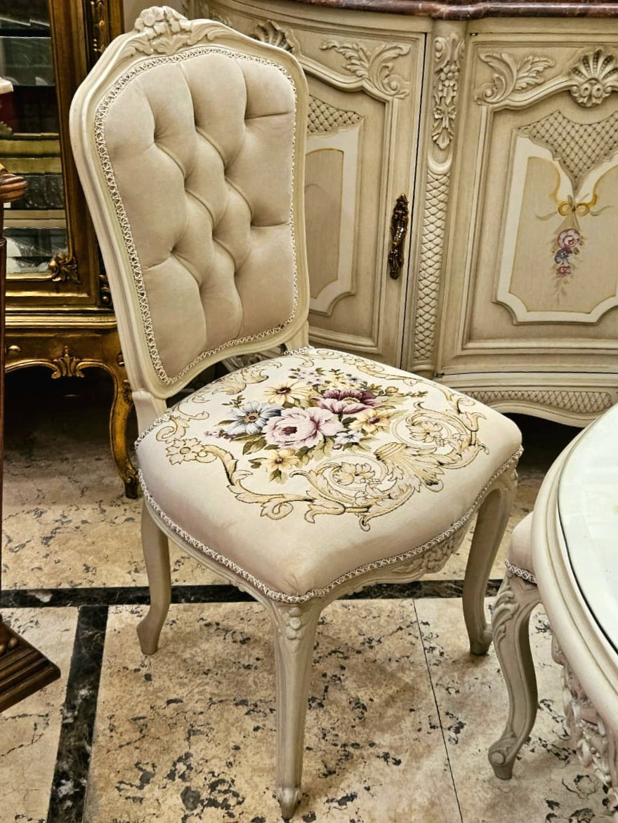 French-Style Off-White Velvet Chair – Tufted Back, Floral Seat & Carved White Frame