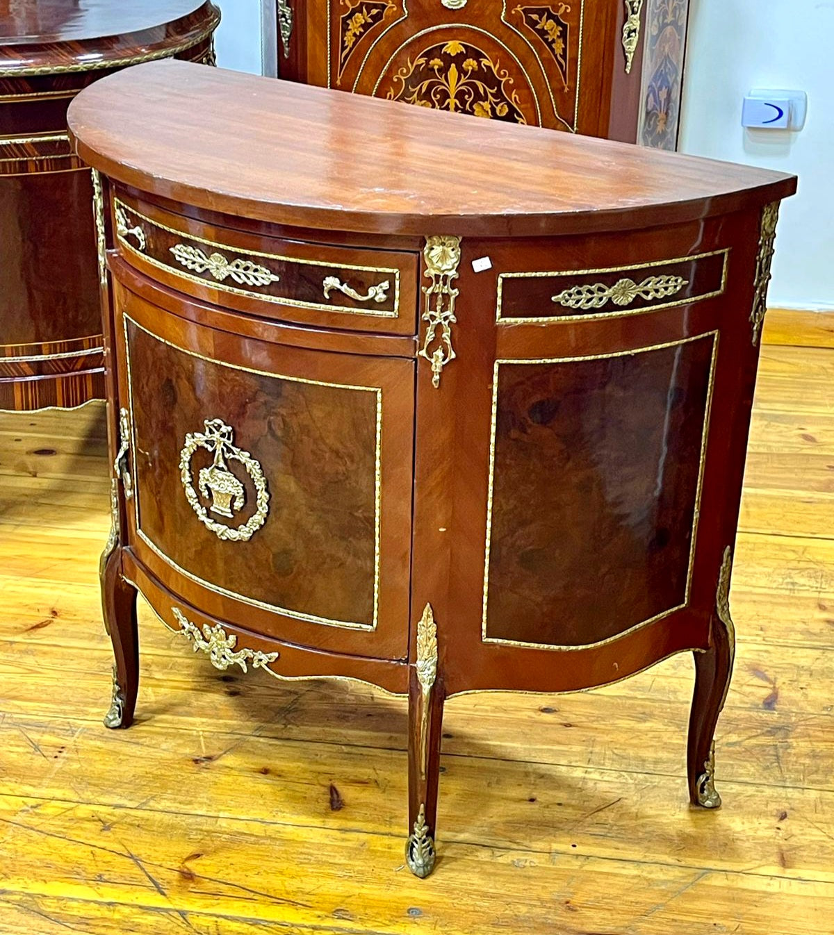 French-Style Demilune Sideboard – Premium Hardwood with Intricate Gold Leaf Details