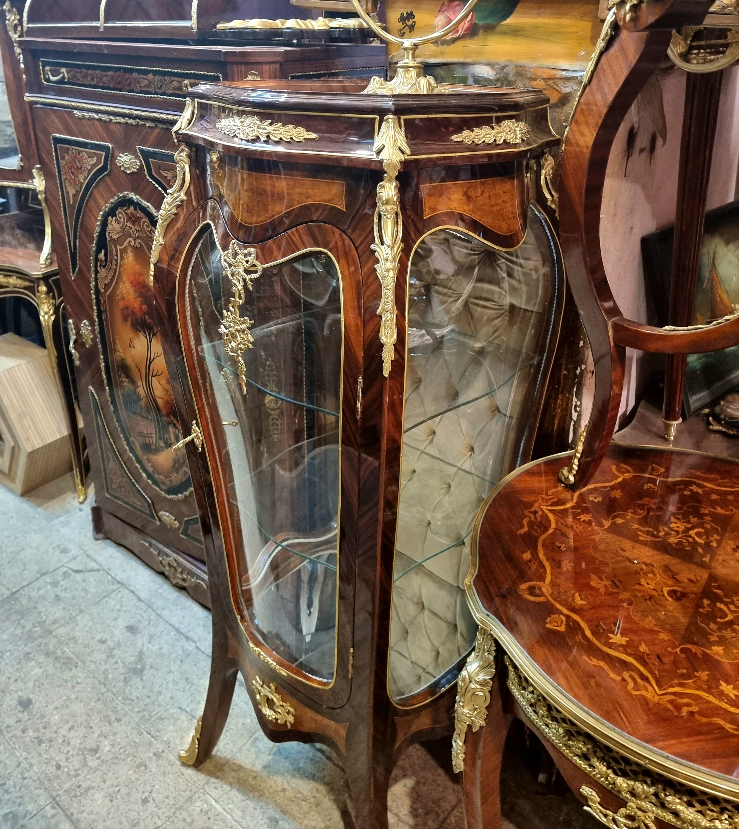 French Bombe Curio Cabinet – Petite Louis XV Style Display Vitrine with Gold Leaf Details