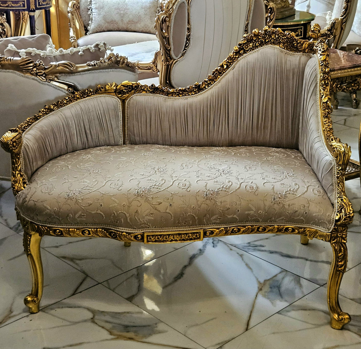 French Rococo Style Settee Sofa – Beige Embroidered Upholstery with Ornate Gold Leaf Frame