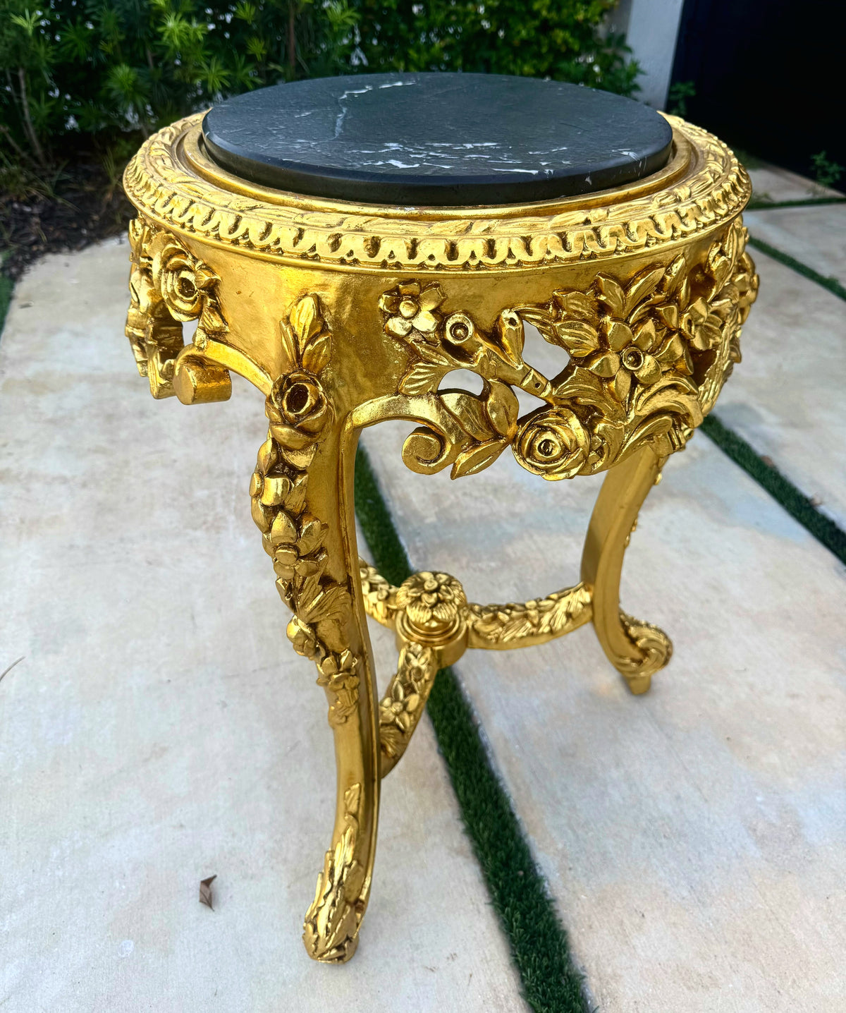 French-Style Gilded Side Table – Black Marble Top with Gold Leaf Floral Details
