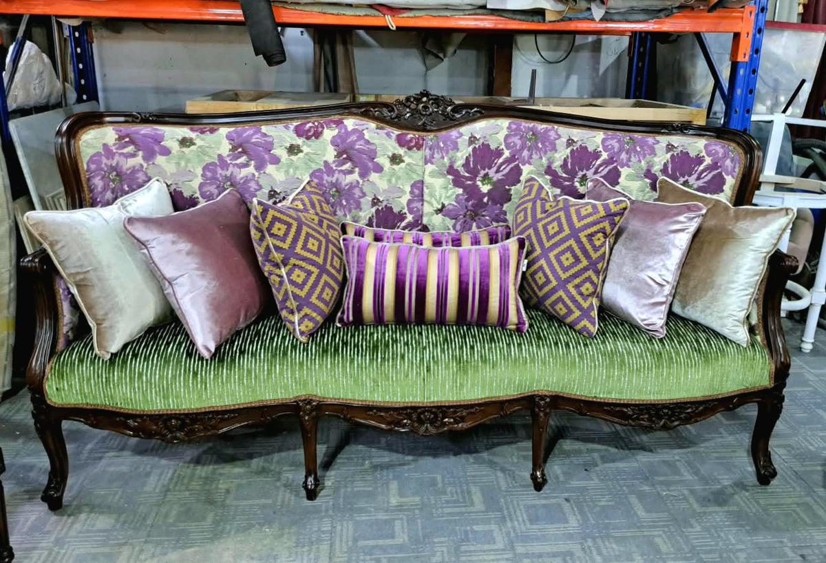 The Violet Garden Collection – French Louis XV-Style Sofa & Two Floral Velvet Armchairs with Carved Wood Frames