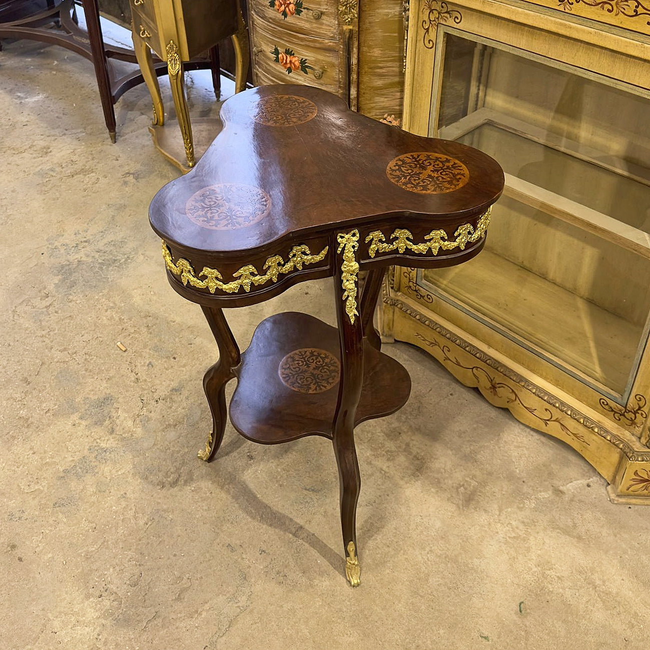 Louis XV Style French Trefoil Side Table – Wood with Gold Accents, Elegant Design (Pre-Order)