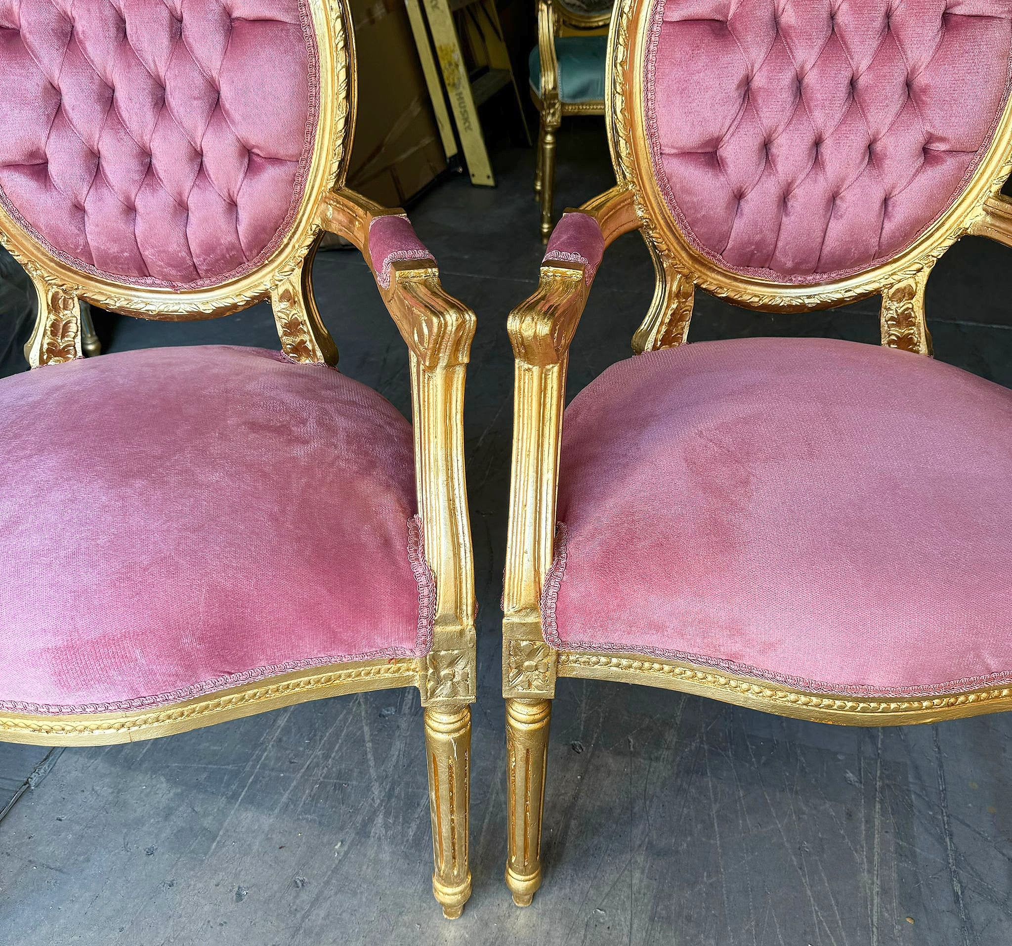 Pink Velvet Chair French Style Tufted with Gold Details Rococo Baroque