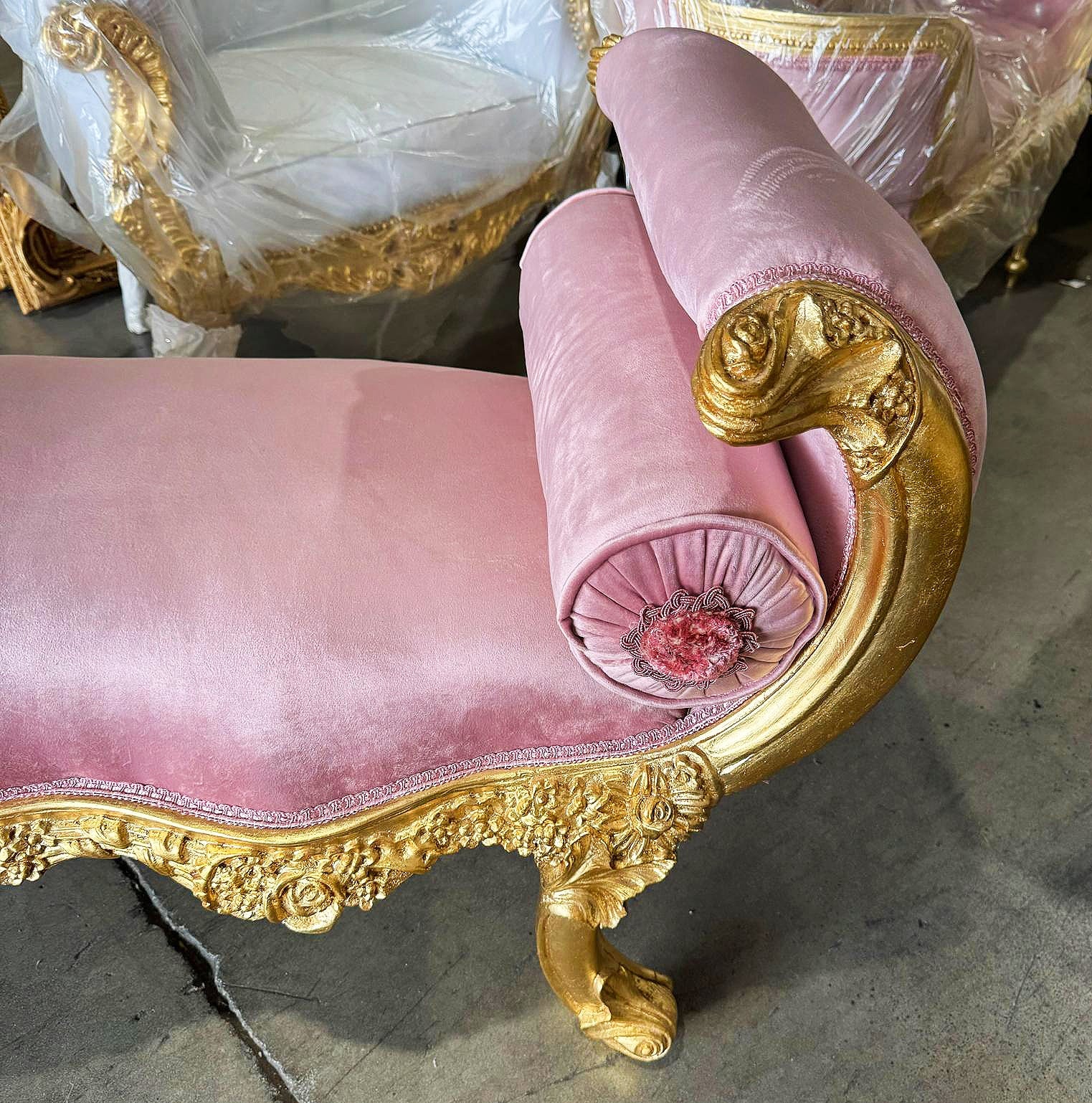 Baroque Style Vintage Pink Velvet Bench Interior Deisgn Furniture