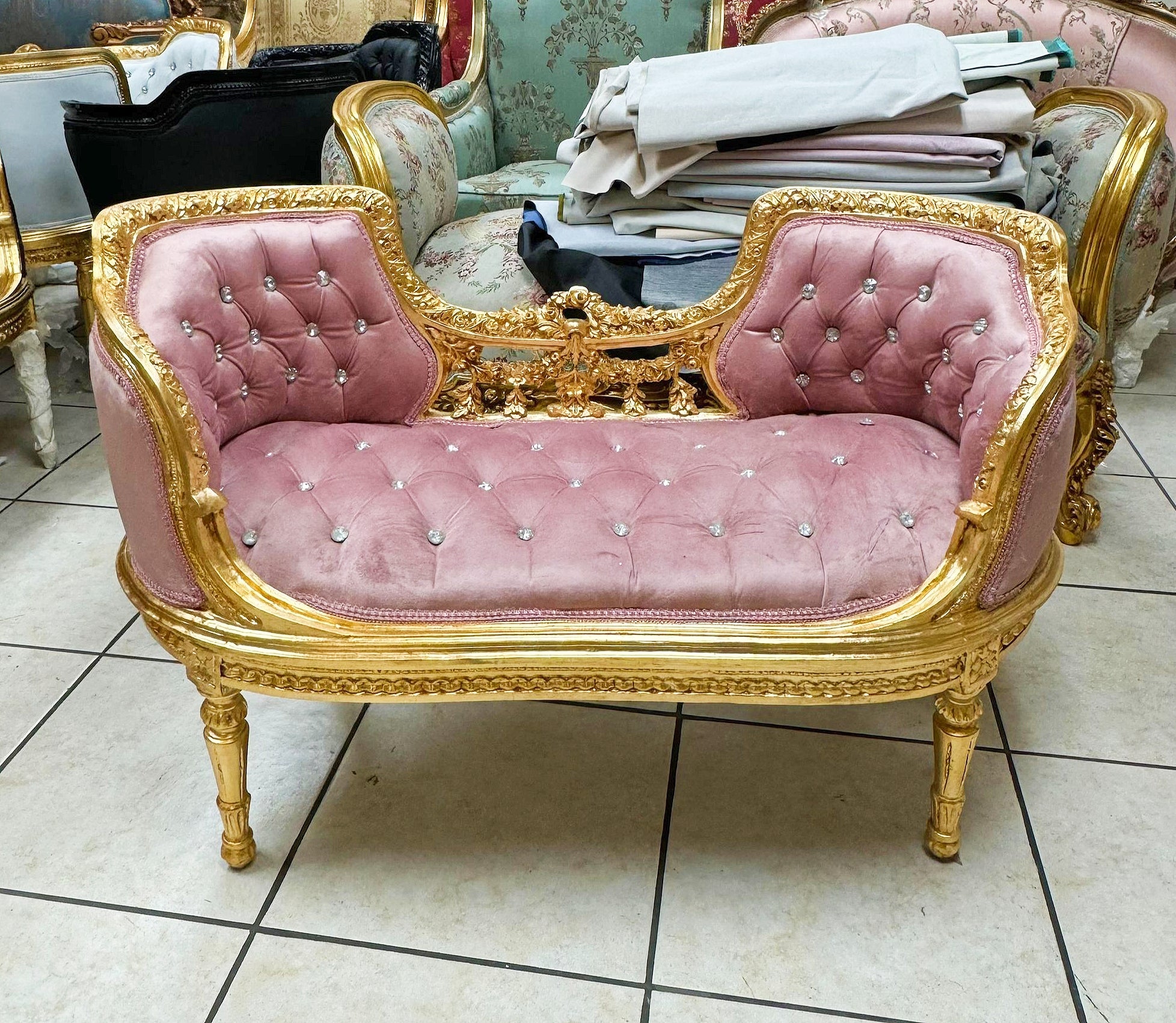 Tufted Bench Pink Velvet French Style Gold Details Rococo Baroque Furniture