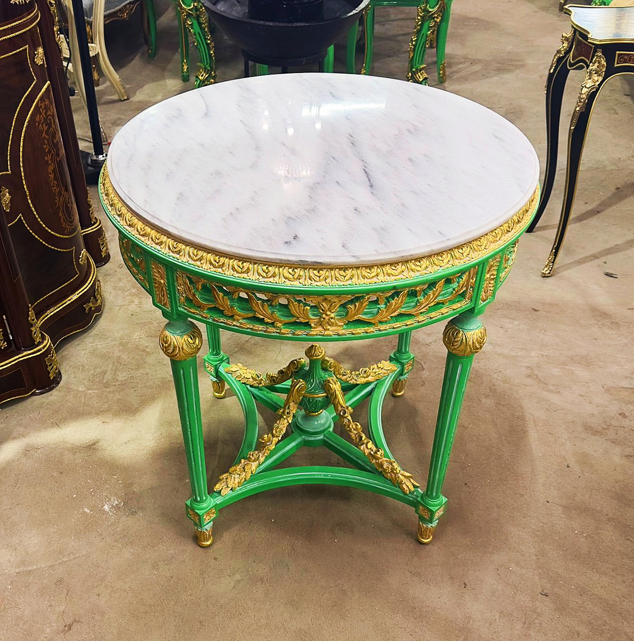 Baroque Style Green Table – Marble Top with Gold Leaf Details