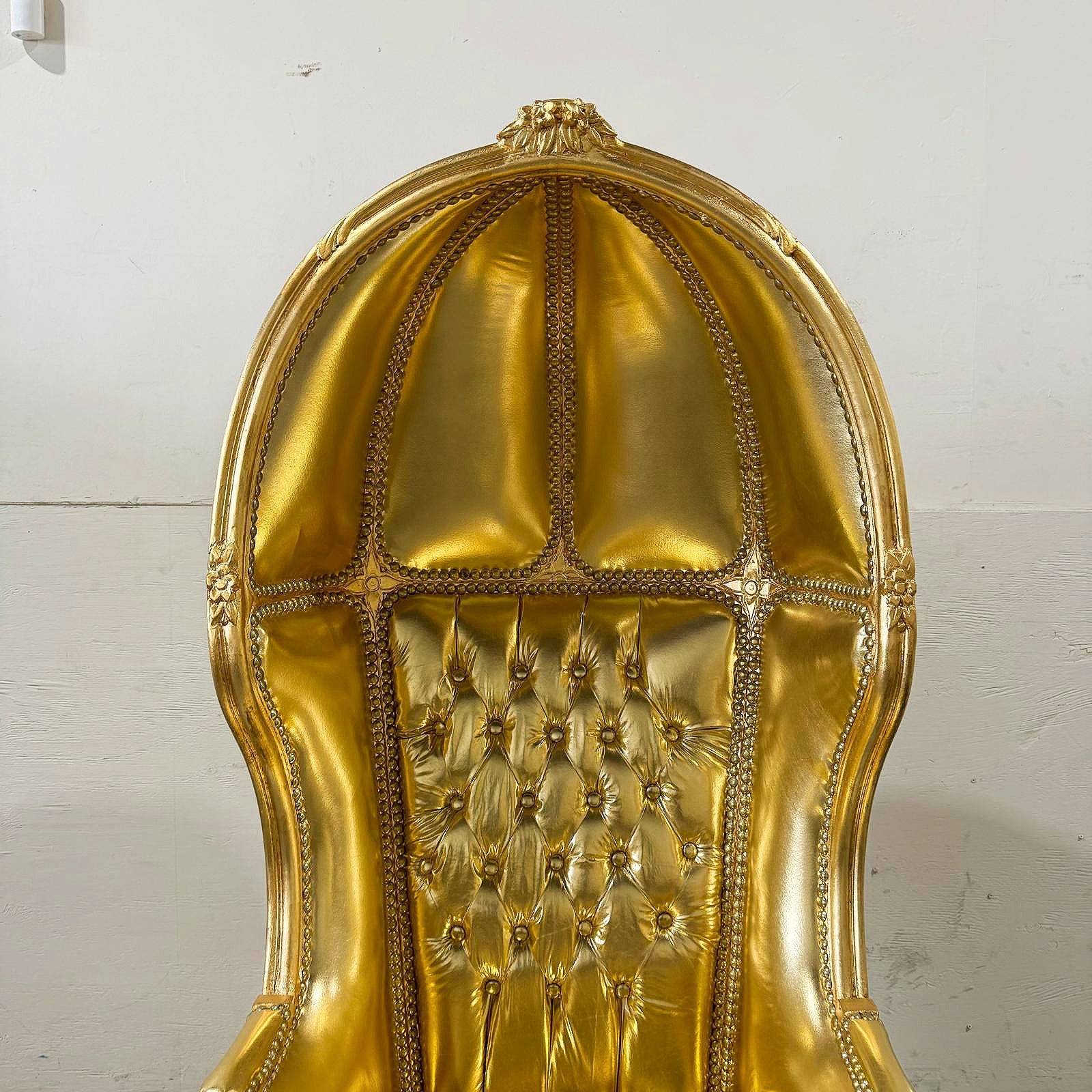 Balloon Chair French Style Golden High-Back Canopy Lacquer Chair