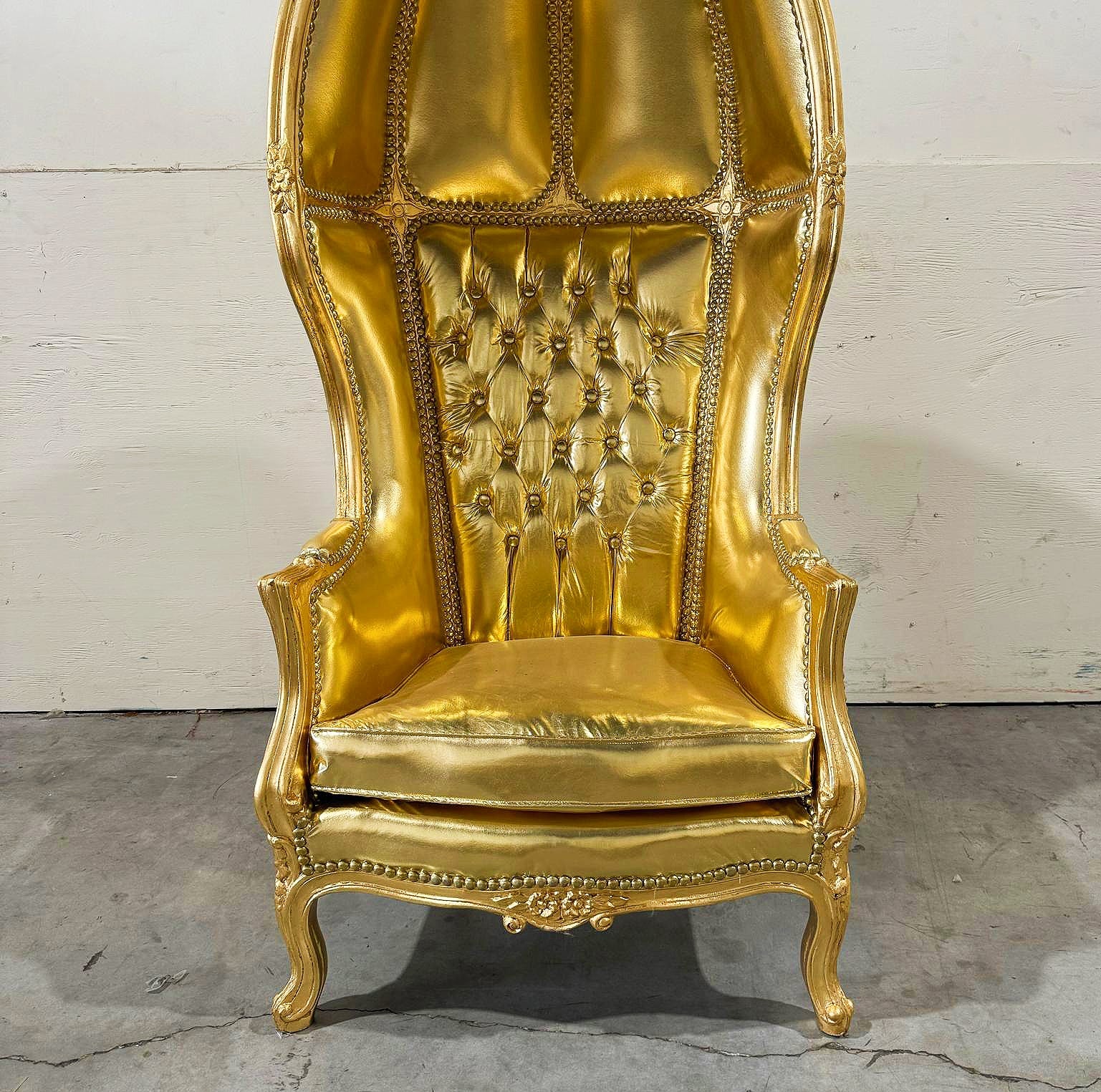 Balloon Chair French Style Golden High-Back Canopy Lacquer Chair