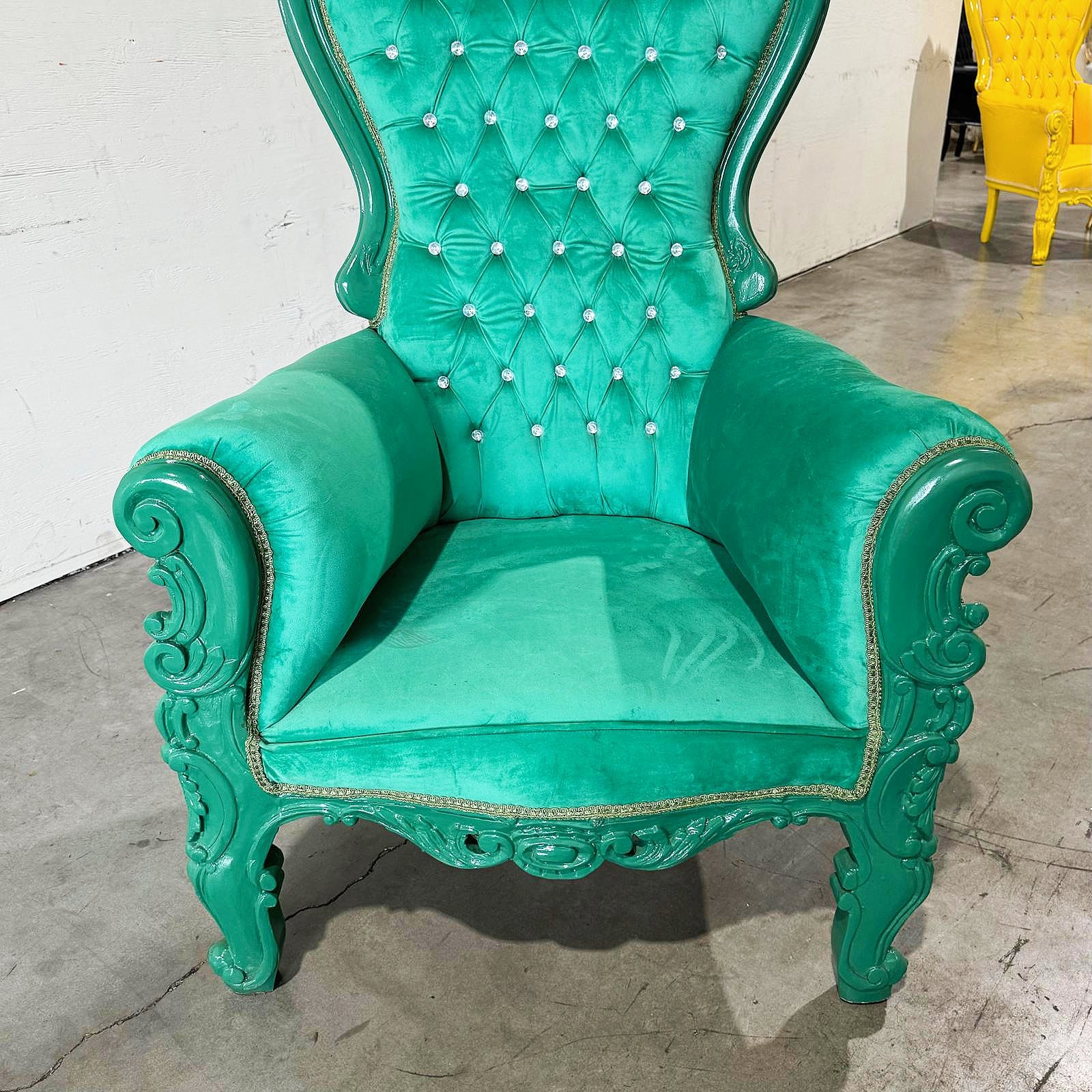 French Style Green Velvet Throne Chair Midsize Tufted Chair
