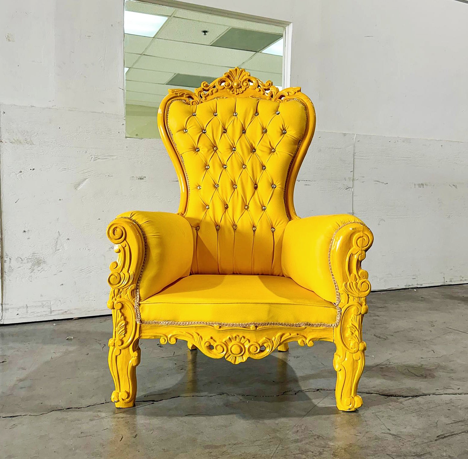 French Style Yellow Velvet Throne Chair Midsize Tufted Chair