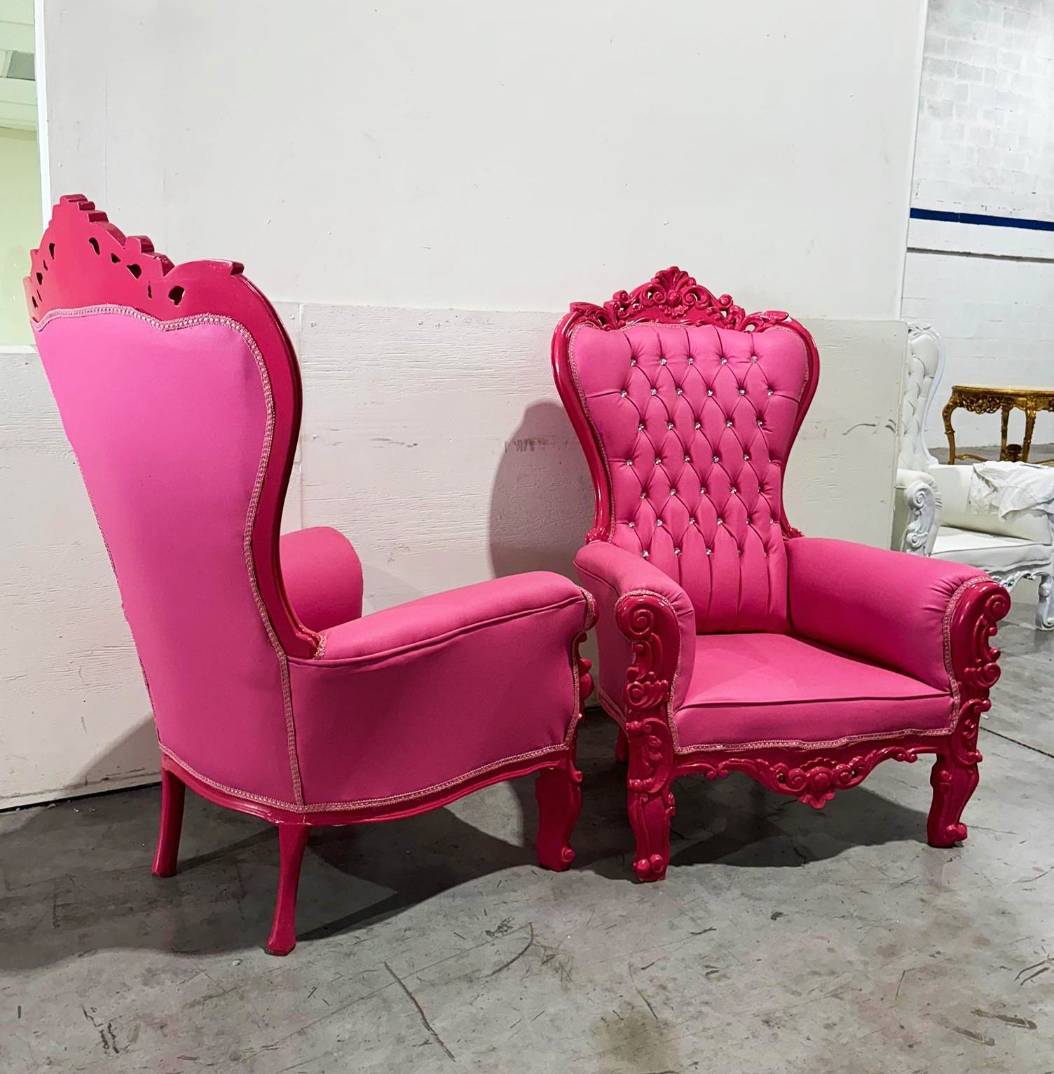 French Style Red Velvet Throne Chair Midsize Tufted Chair