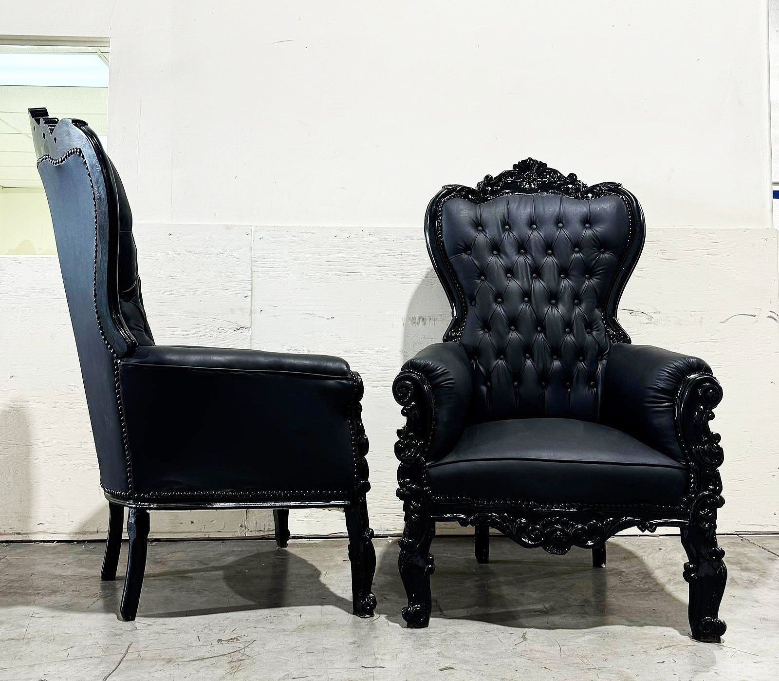 Black Leather Throne Chair French Style Midsize Tufted Chair
