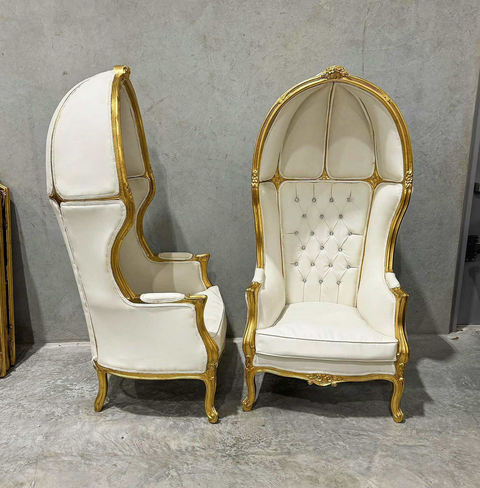 Balloon Chair French Style White Leather Gold High-Back Canopy Lacquer Chair
