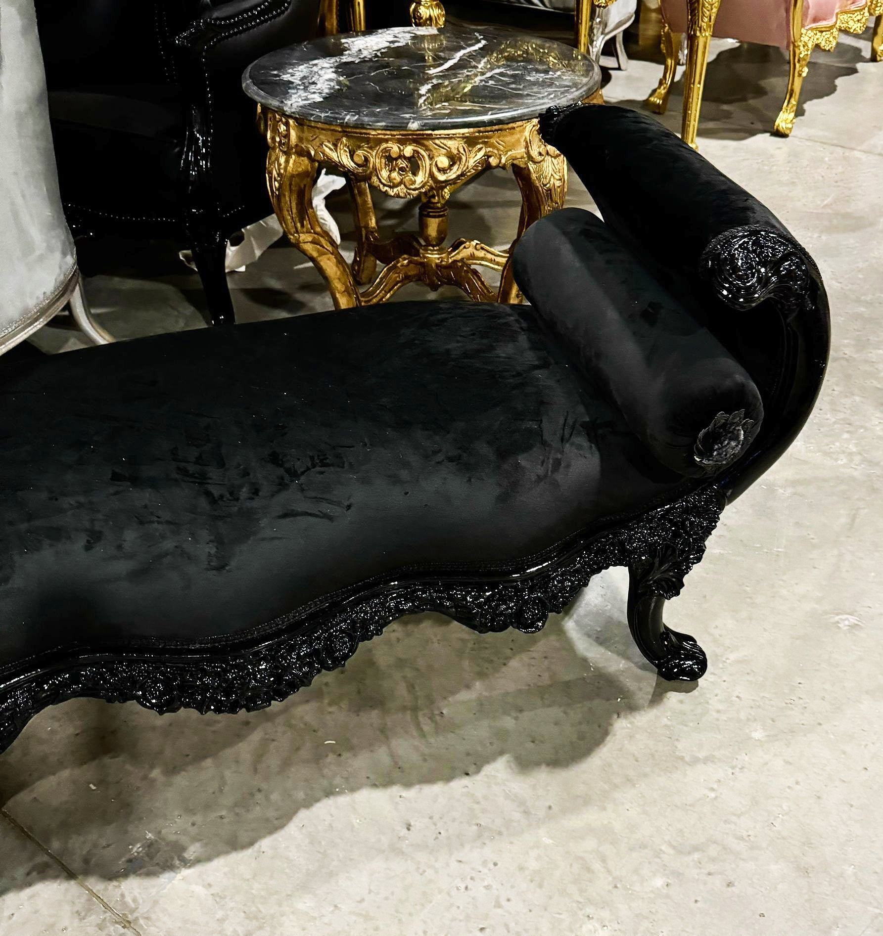 Baroque Style Black Velvet Bench Interior Deisgn Furniture