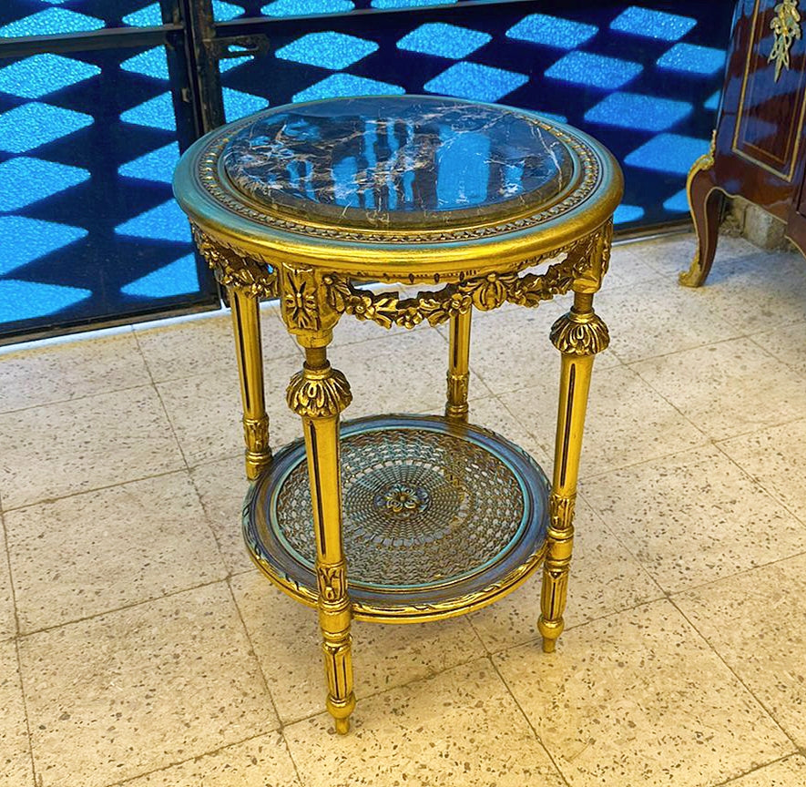 Italian Rococo Side Table – Black Marble Top with Gold Leaf Details