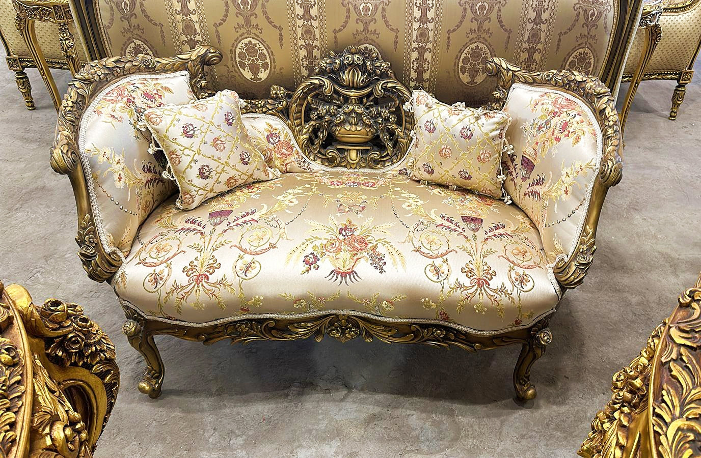 Beige French Settee Bench – Glam Accent for Living Room or Entryway