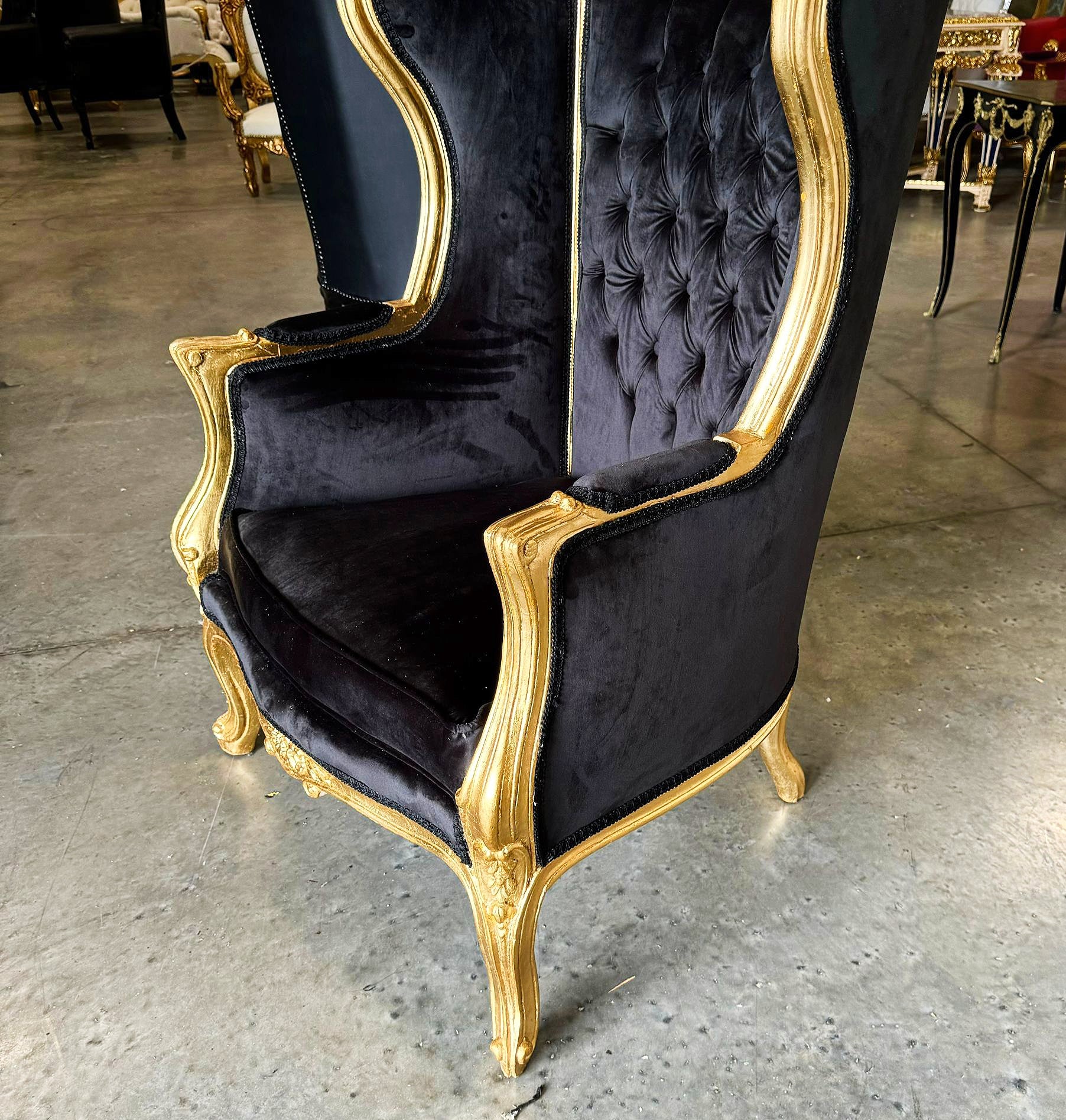 Balloon Chair French Style Black Velvet High-Back Canopy Lacquer Chair Gold