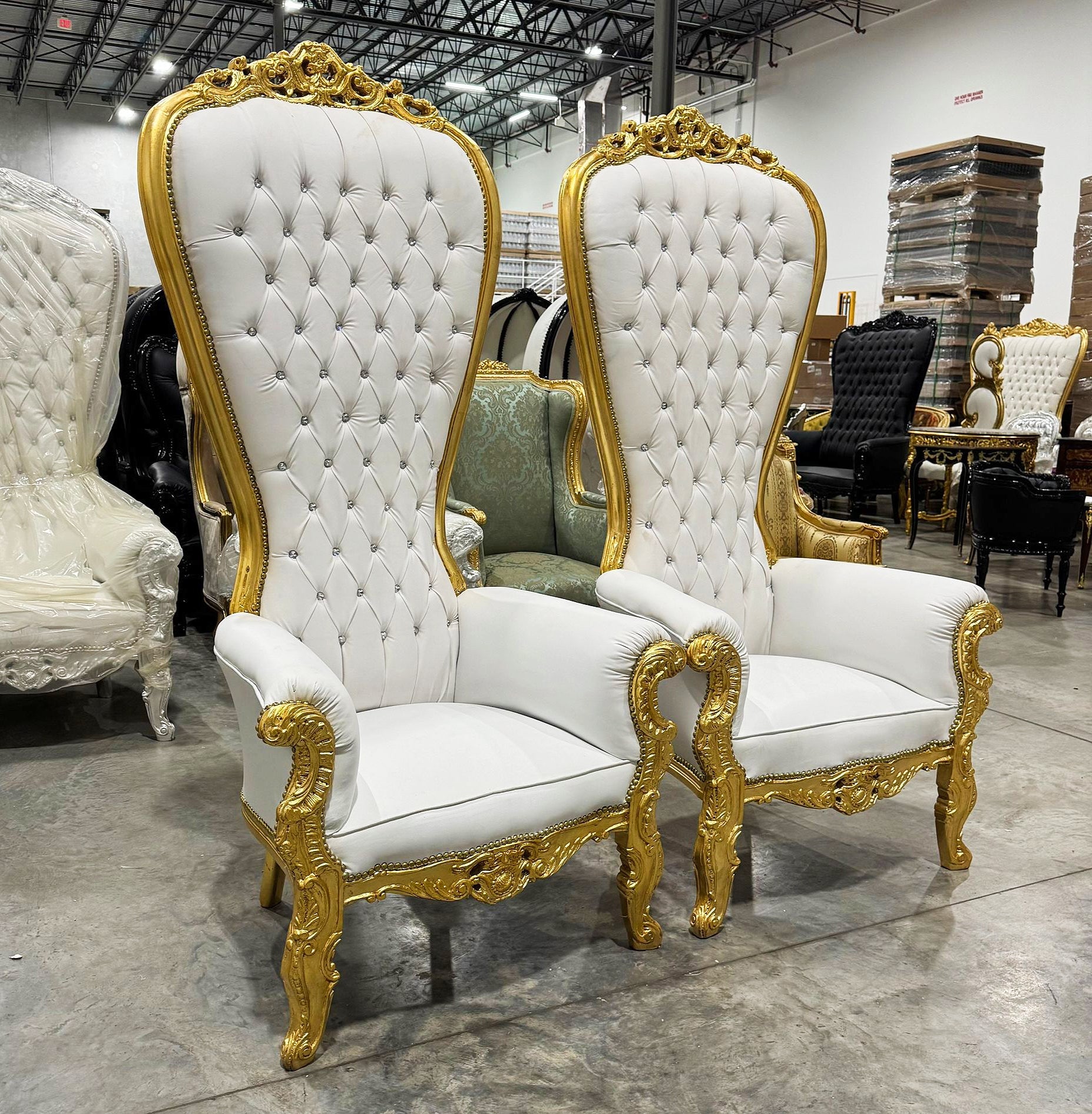 Throne Chair French Style White Leather High-Back Tufted Golden Throne