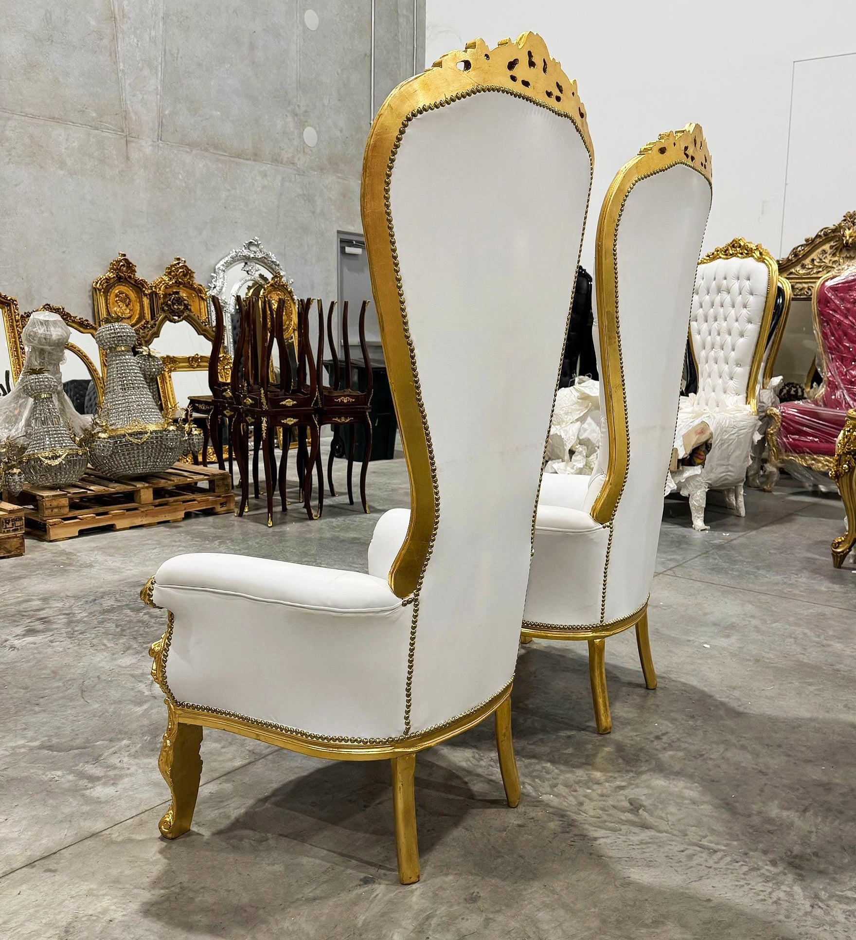 Throne Chair French Style White Leather High-Back Tufted Golden Throne