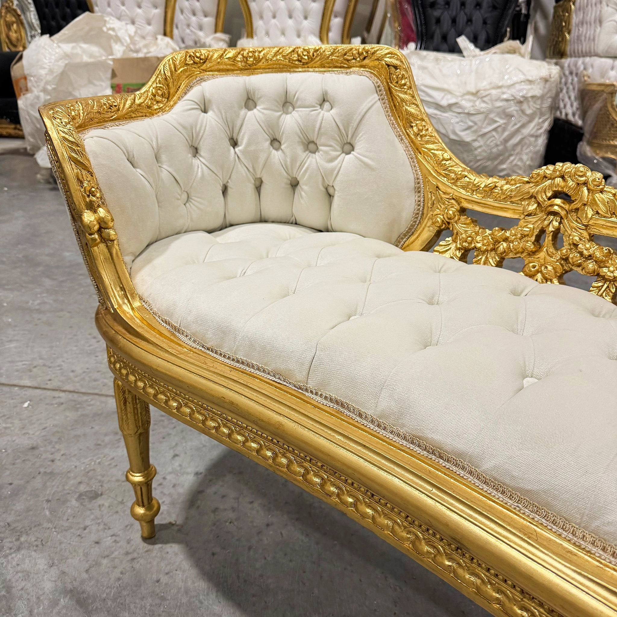 Tufted Bench White Velvet French Style Gold Details Rococo Baroque Furniture