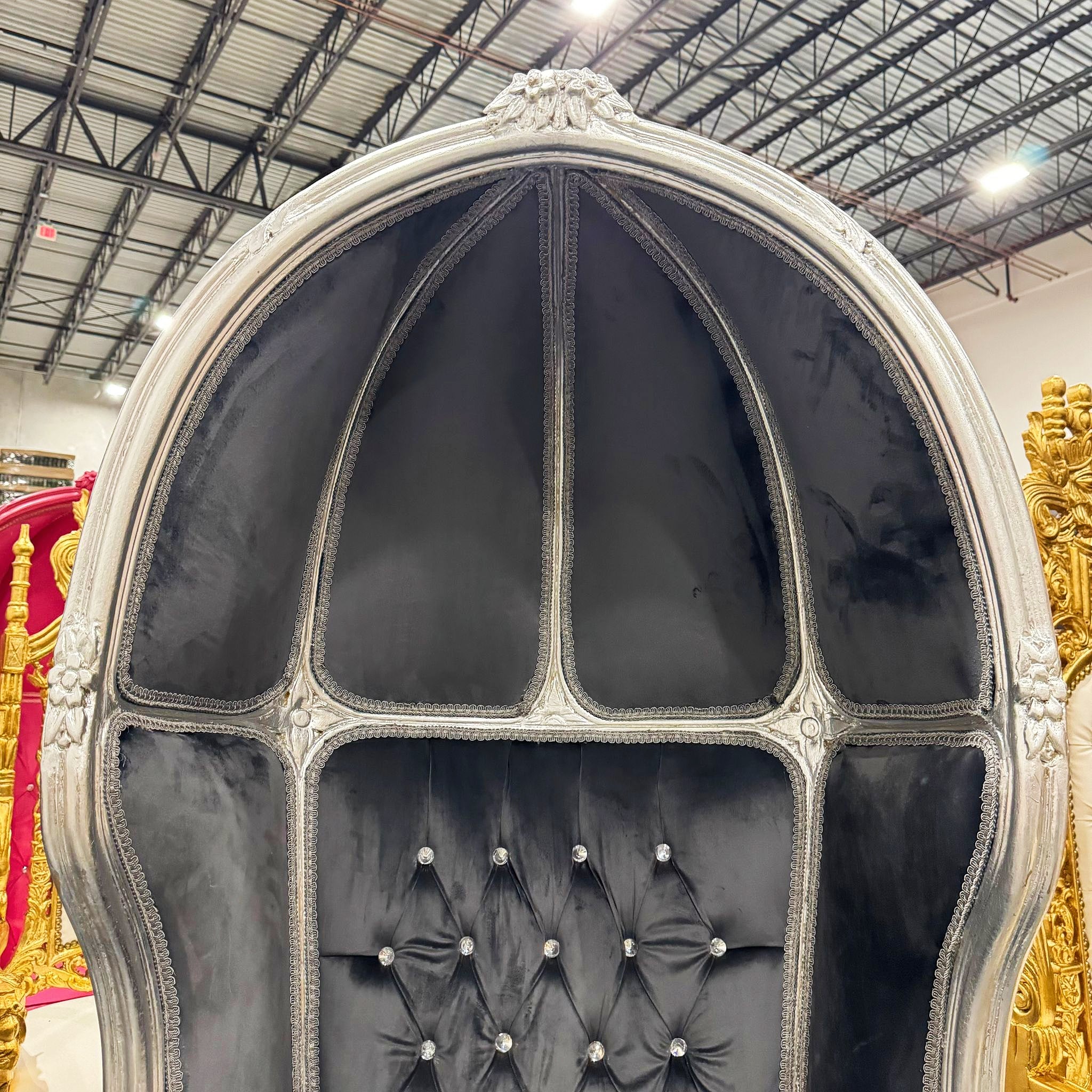 Balloon Chair French Style Dark Gray Velvet High-Back Canopy Lacquer Chair