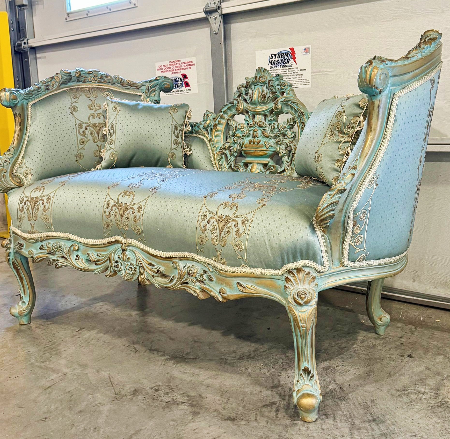 French Style Sky Blue Small Settee Gold Details Bench Furniture Home